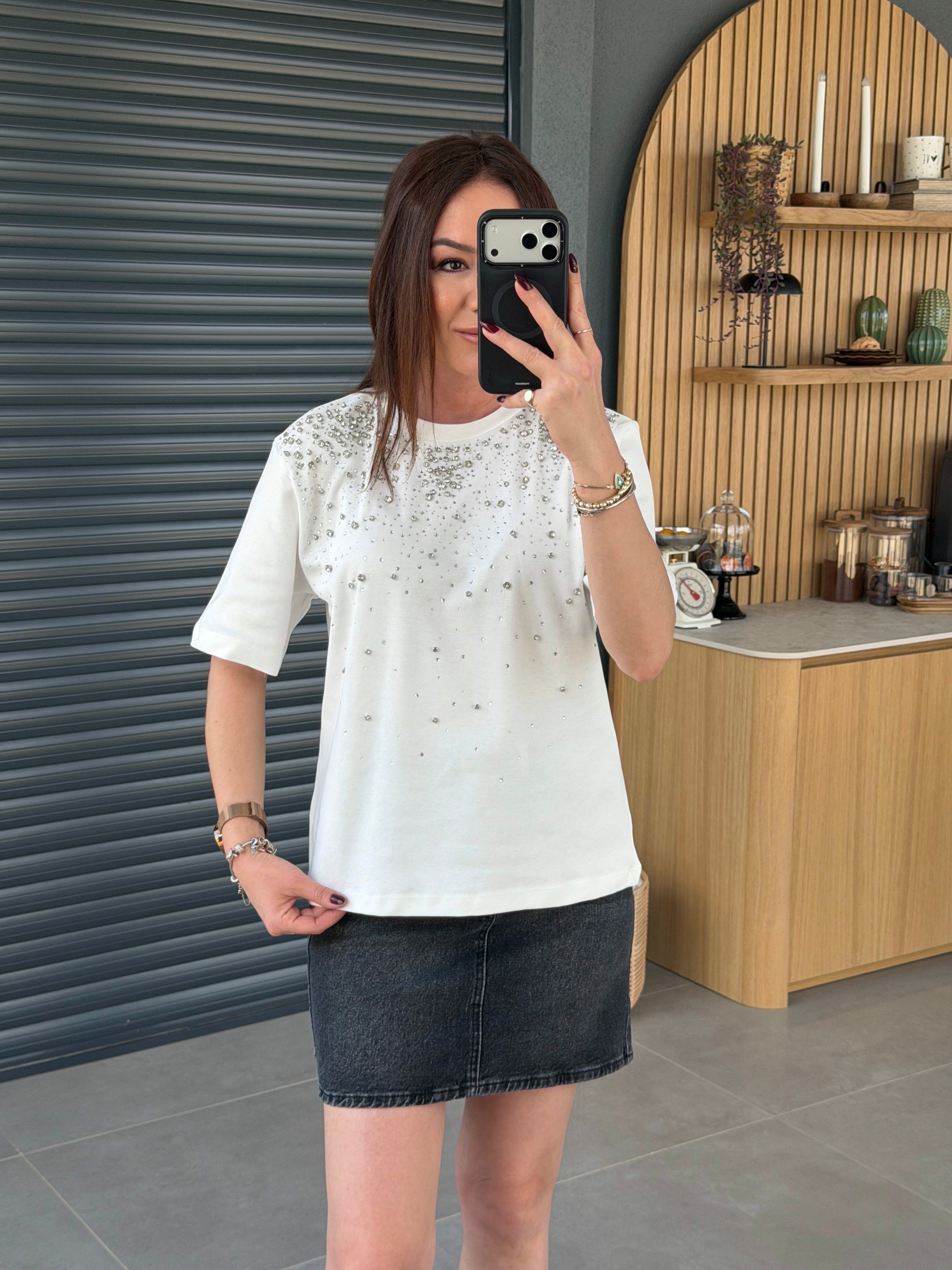 Önü Taşlı Tshirt EKRU