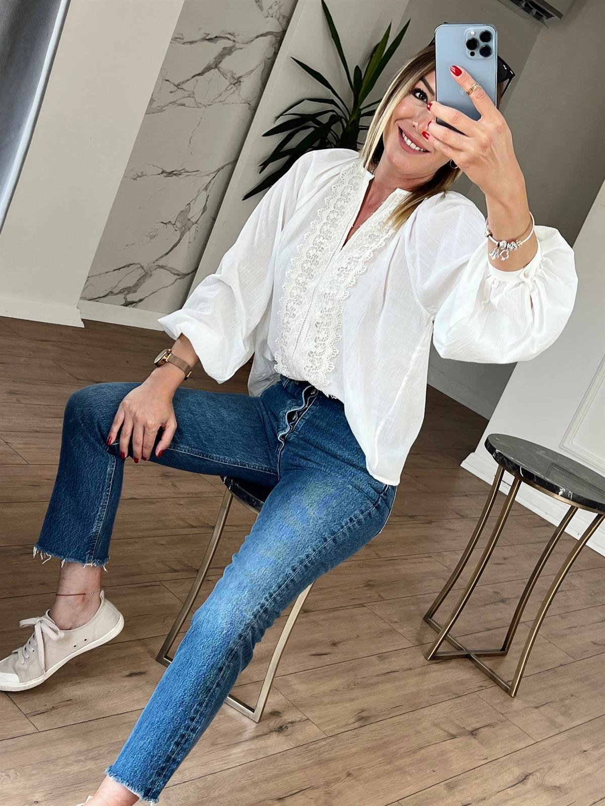 Paçası Püskül Detaylı Jean MAVİ