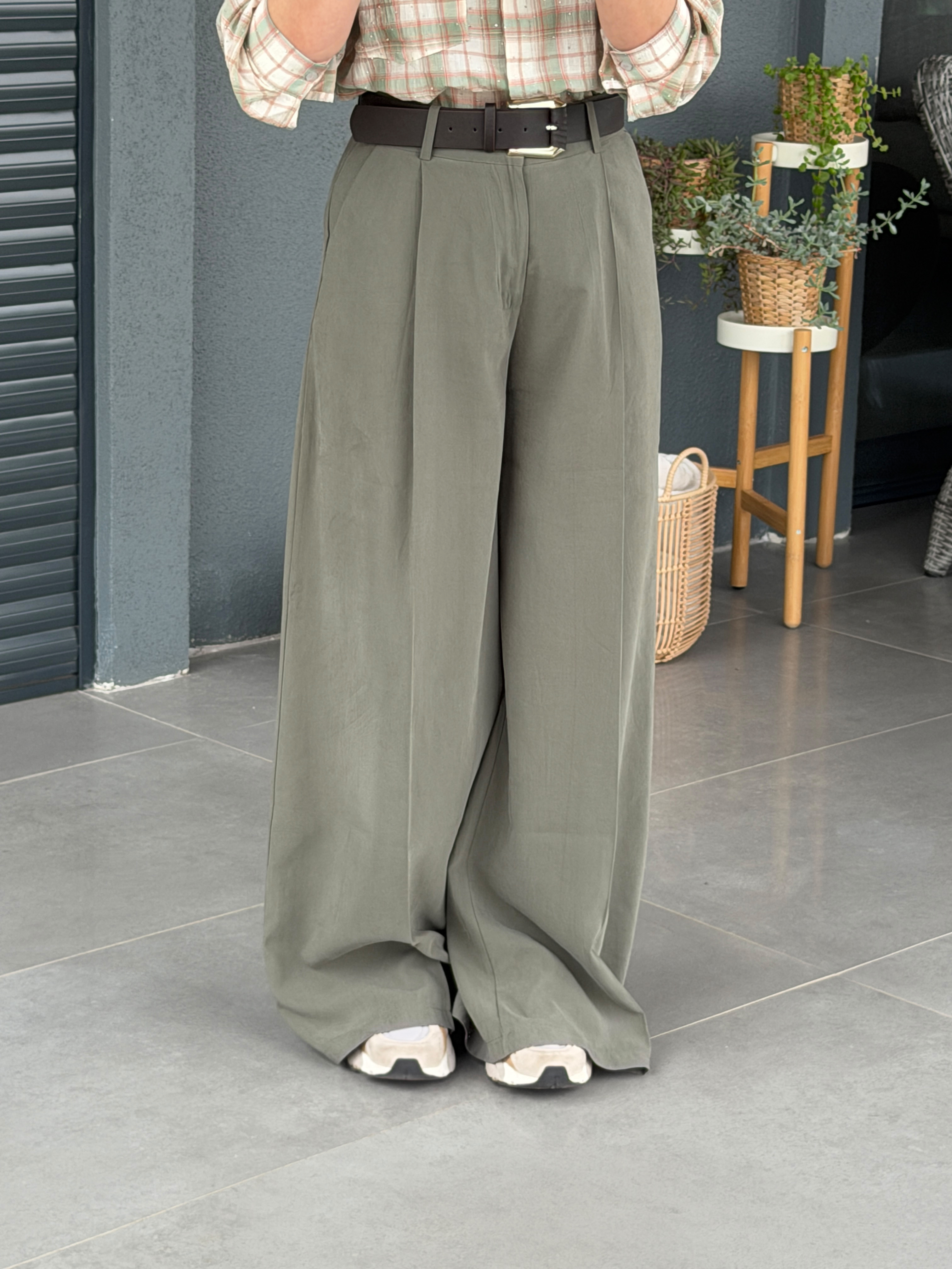Pileli Bol Paça Kemerli Pantolon YEŞİL