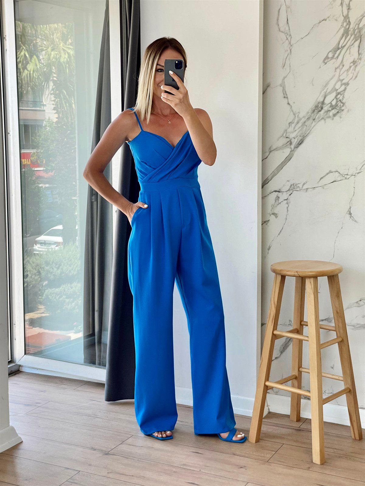 Pileli İp Askılı Tulum Saks