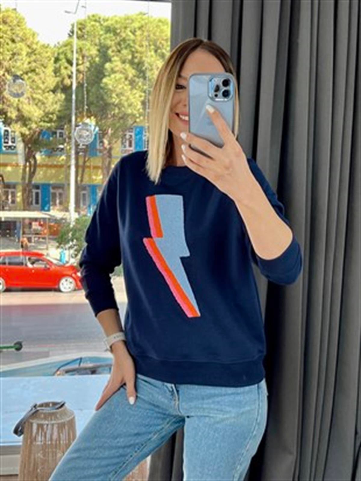 ŞİMŞEK DESENLİ SWEAT LACİVERT