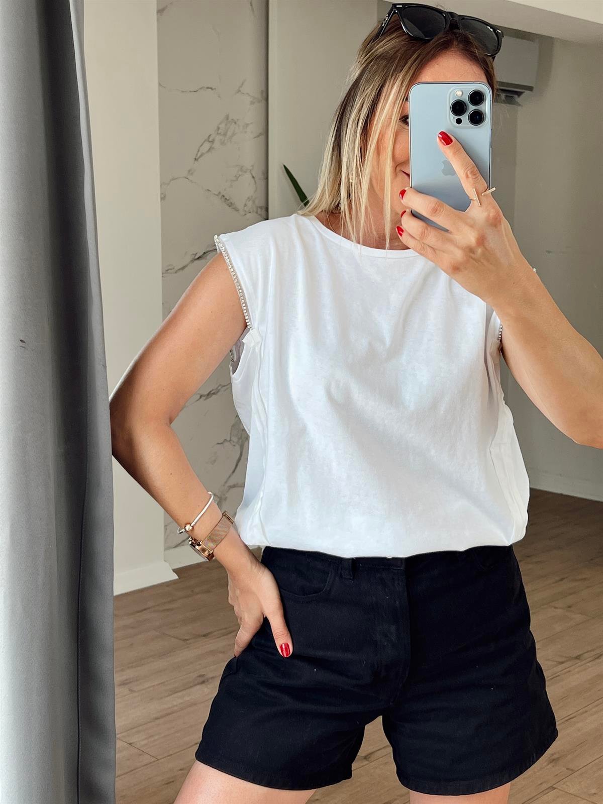 Su Yolu Taşlı Tshirt BEYAZ