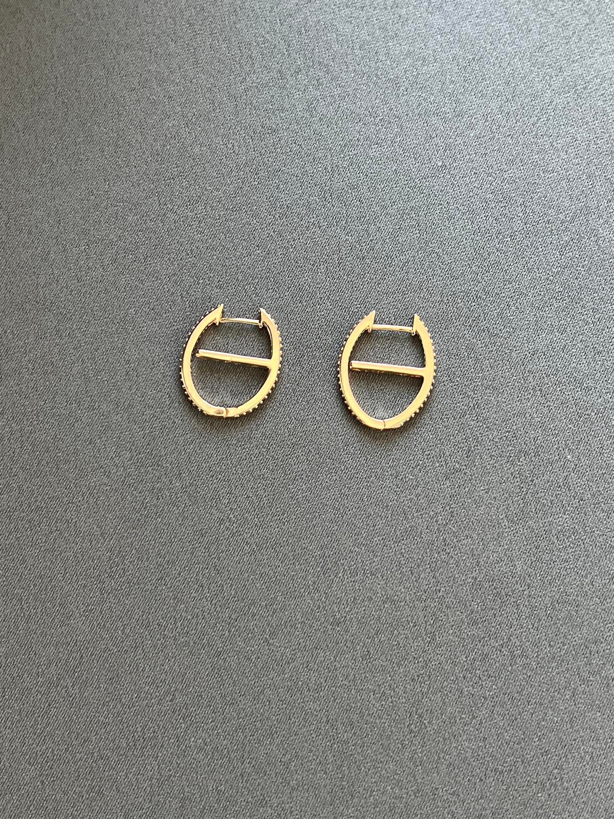Taşlı Tasarım Küpe GOLD