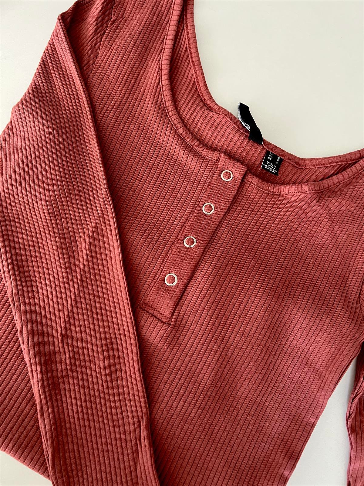 Uzun Kollu Önü Çıtçıtlı Body BORDO