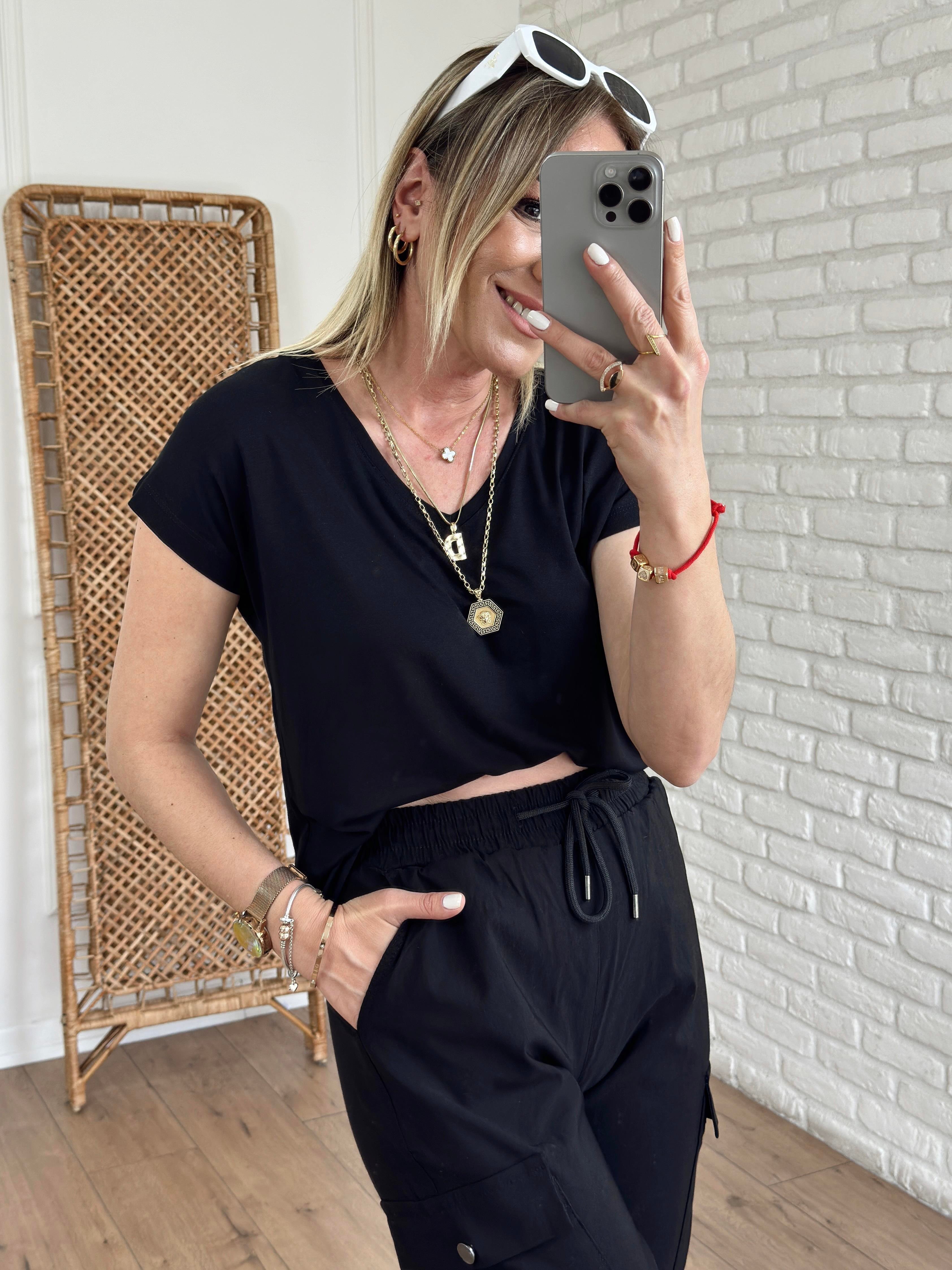 V Yaka Basic Tshirt SİYAH