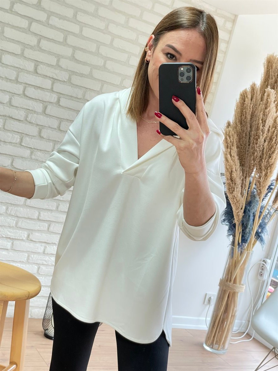 V Yaka Kapüşonlu Sweat Beyaz