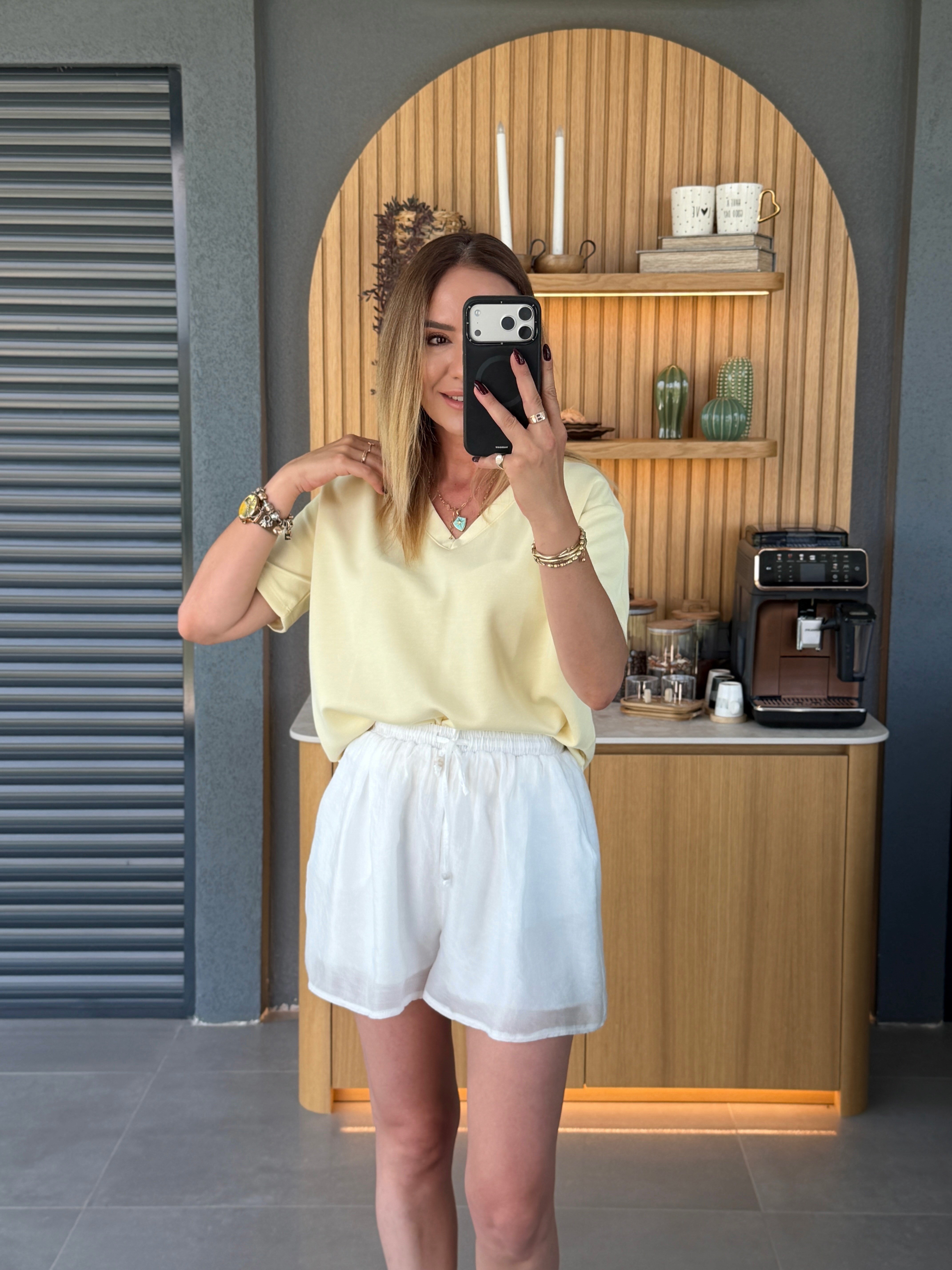 V Yaka Tshirt SARI
