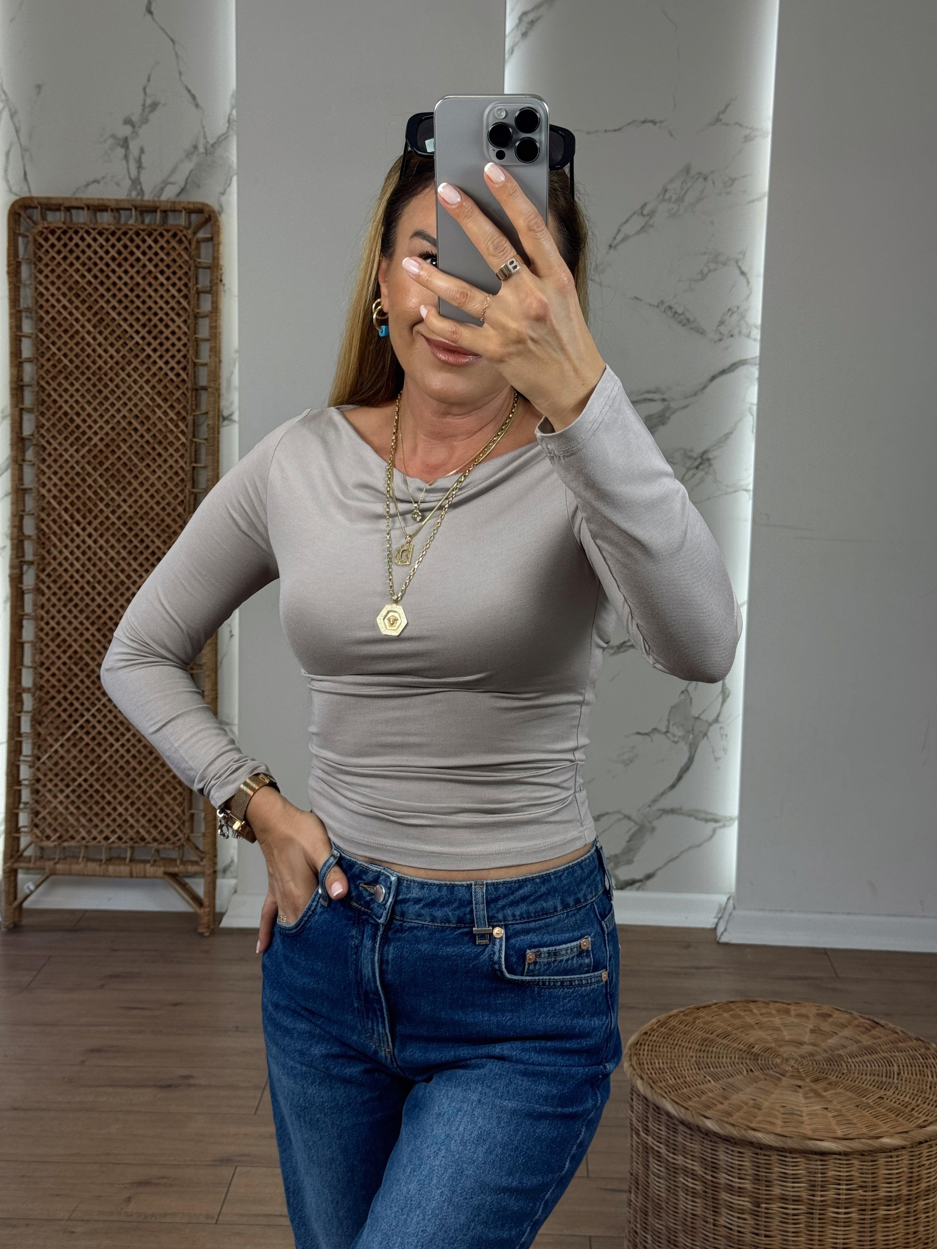 Yanları Büzgülü Kayık Yaka Uzun Kollu Body TAŞ