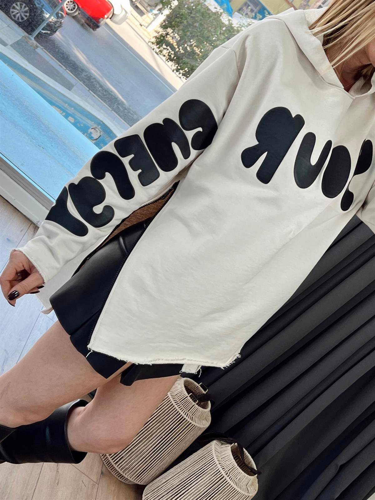 YANLARI FERMUARLI YAZILI SWEAT TAŞ