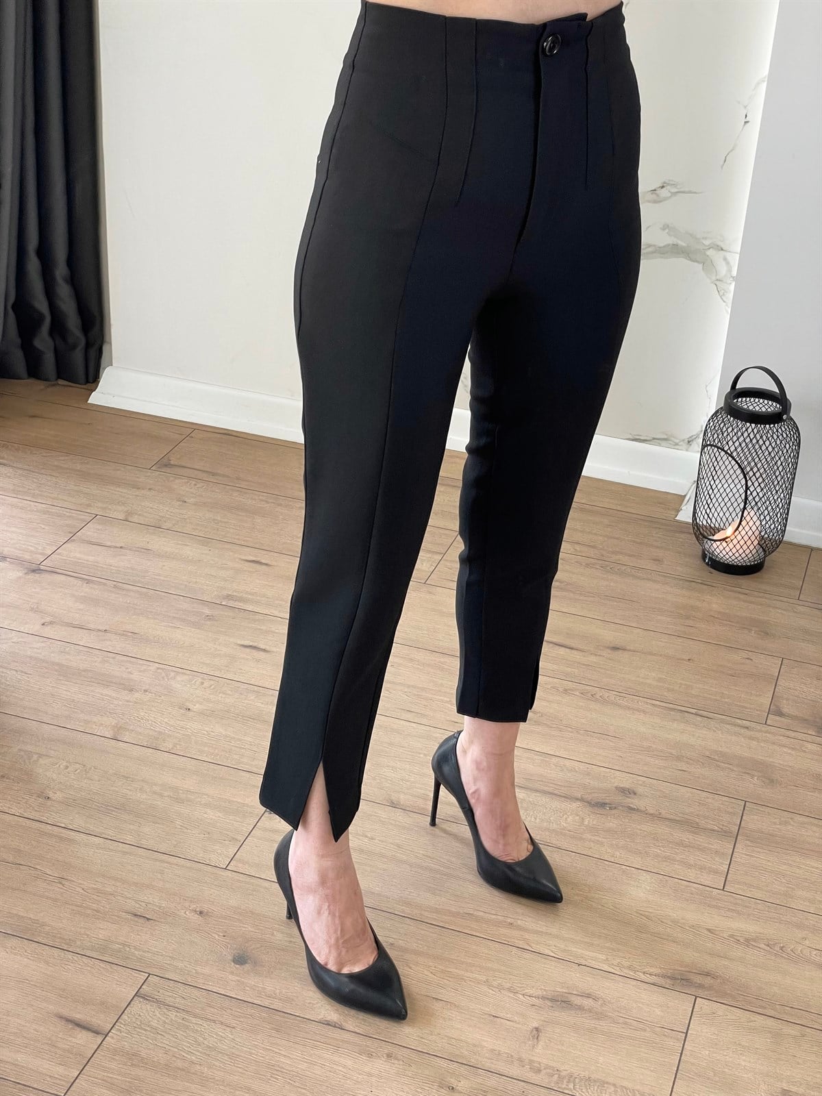 Yırtmaçlı Kumaş Pantolon Siyah