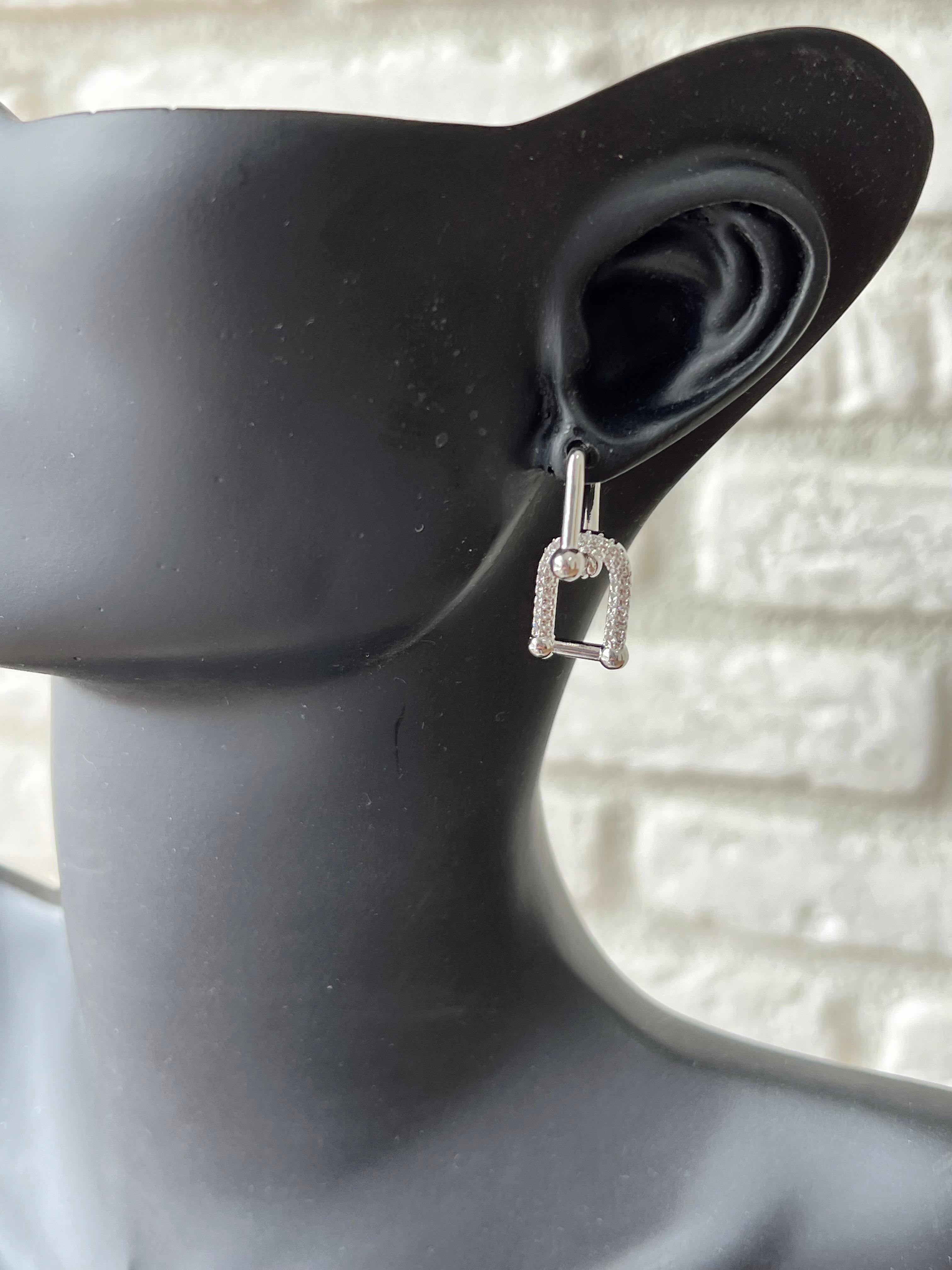 Zirkon Taşlı Tiffany Model Küpe SİLVER