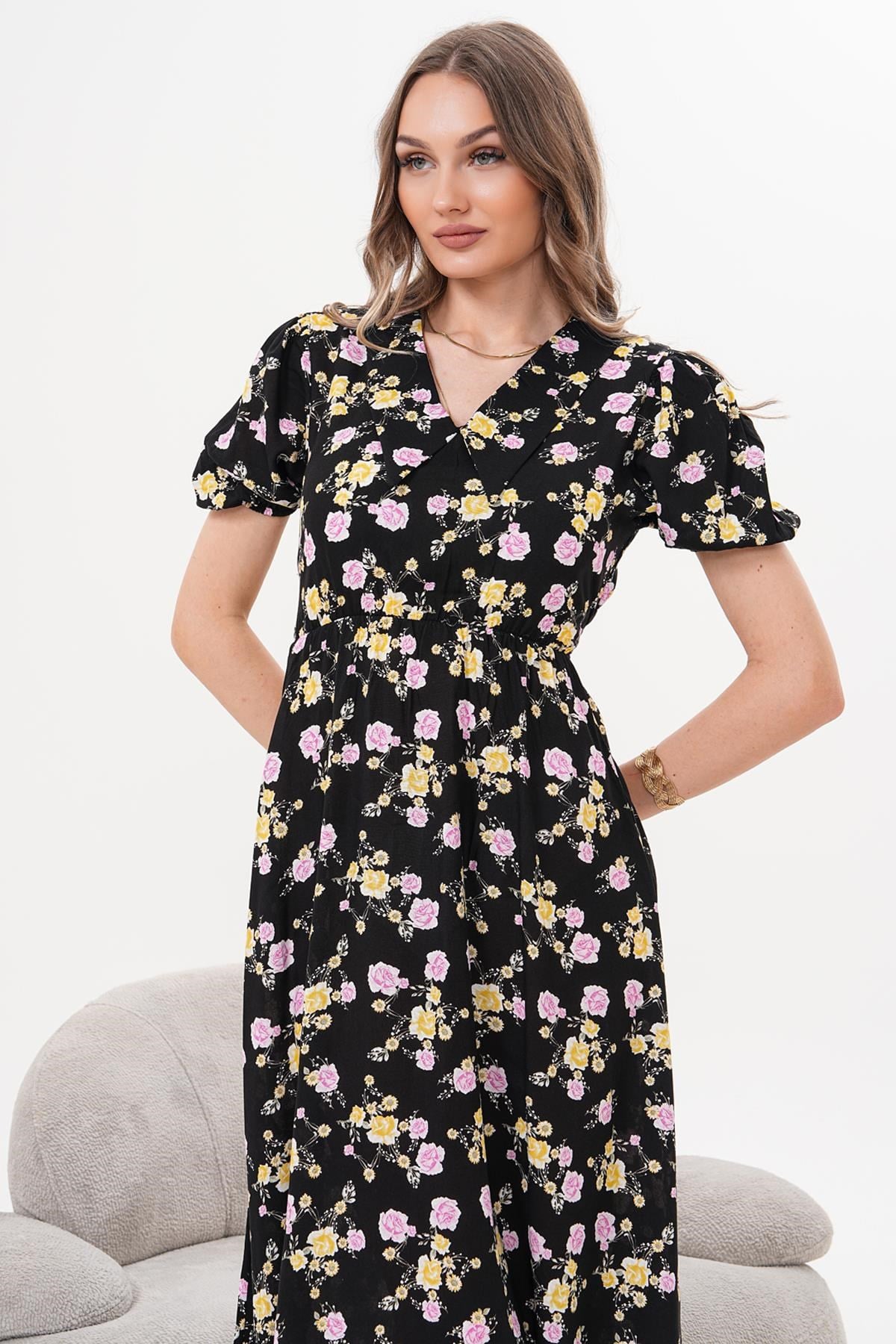 Elbise Bebe Yaka Beli Lastikli Elbise
