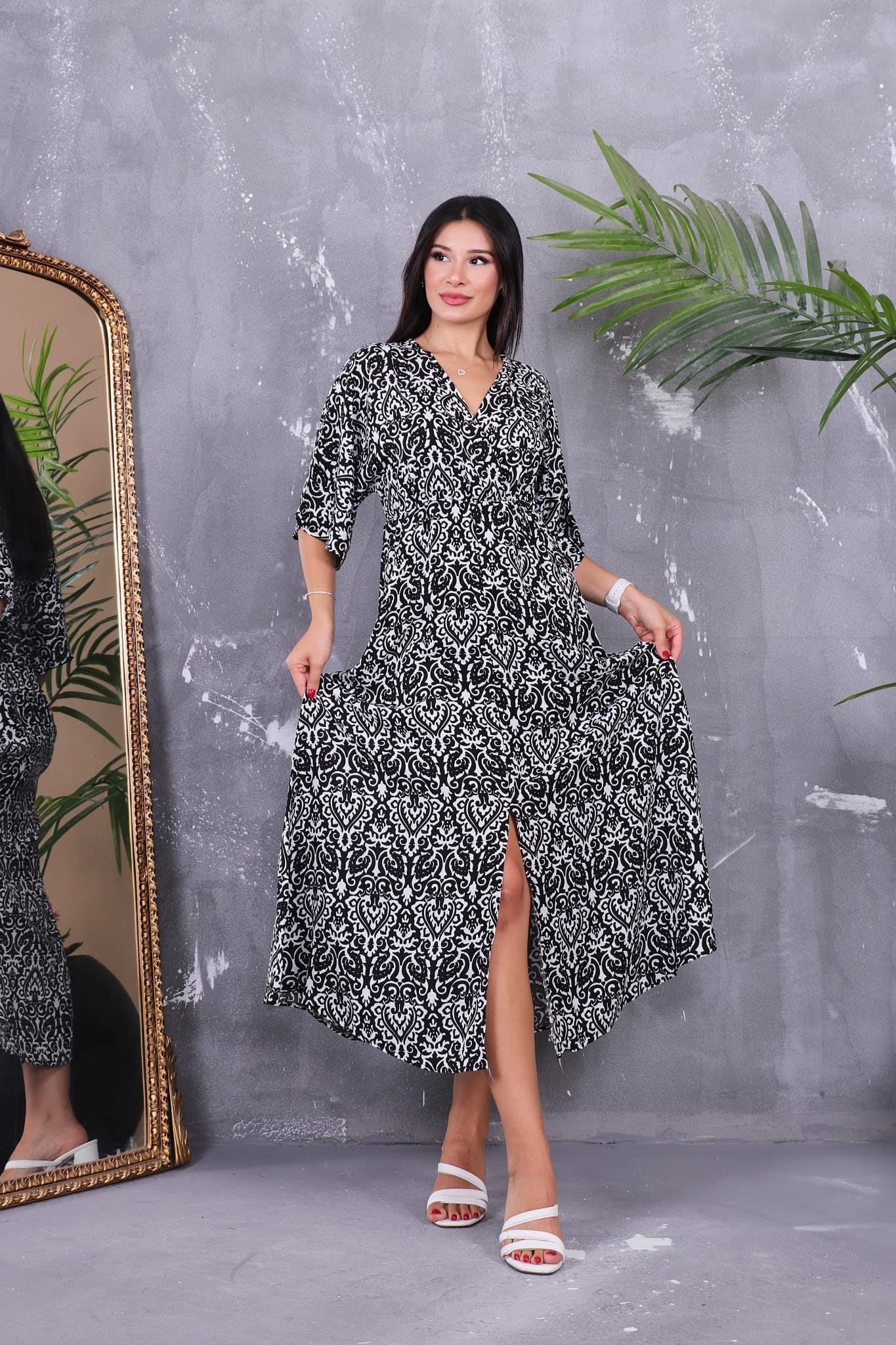 Elbise Beli Lastikli Kilim Desen Elbise