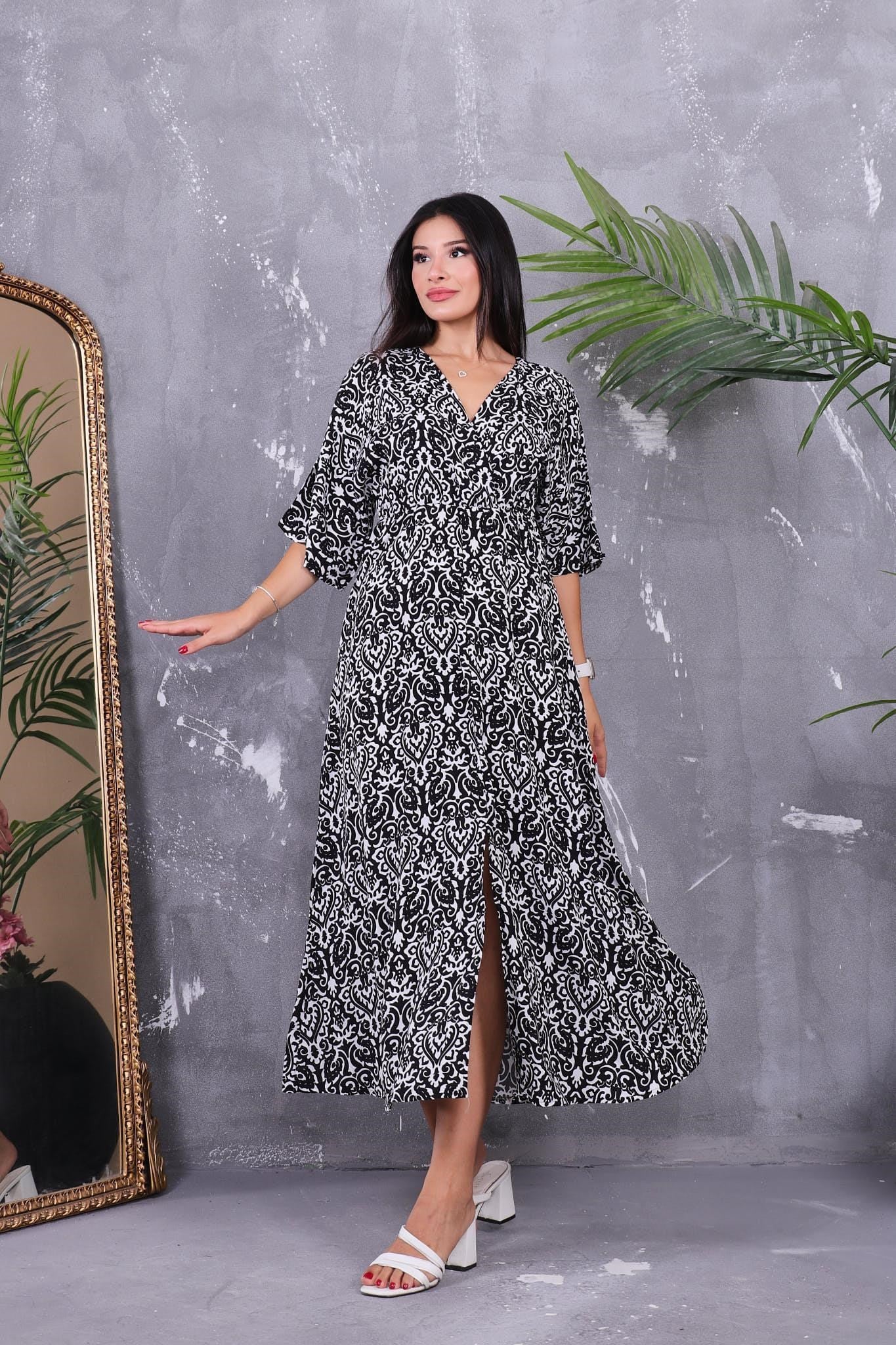 Elbise Beli Lastikli Kilim Desen Elbise
