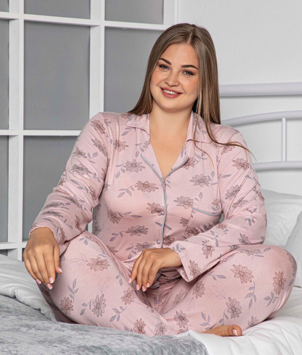 Pijama Takımı Büyük Beden Çicek Baskılı Düğmeli Cepli Maskülen Pijama Takımı Pudra