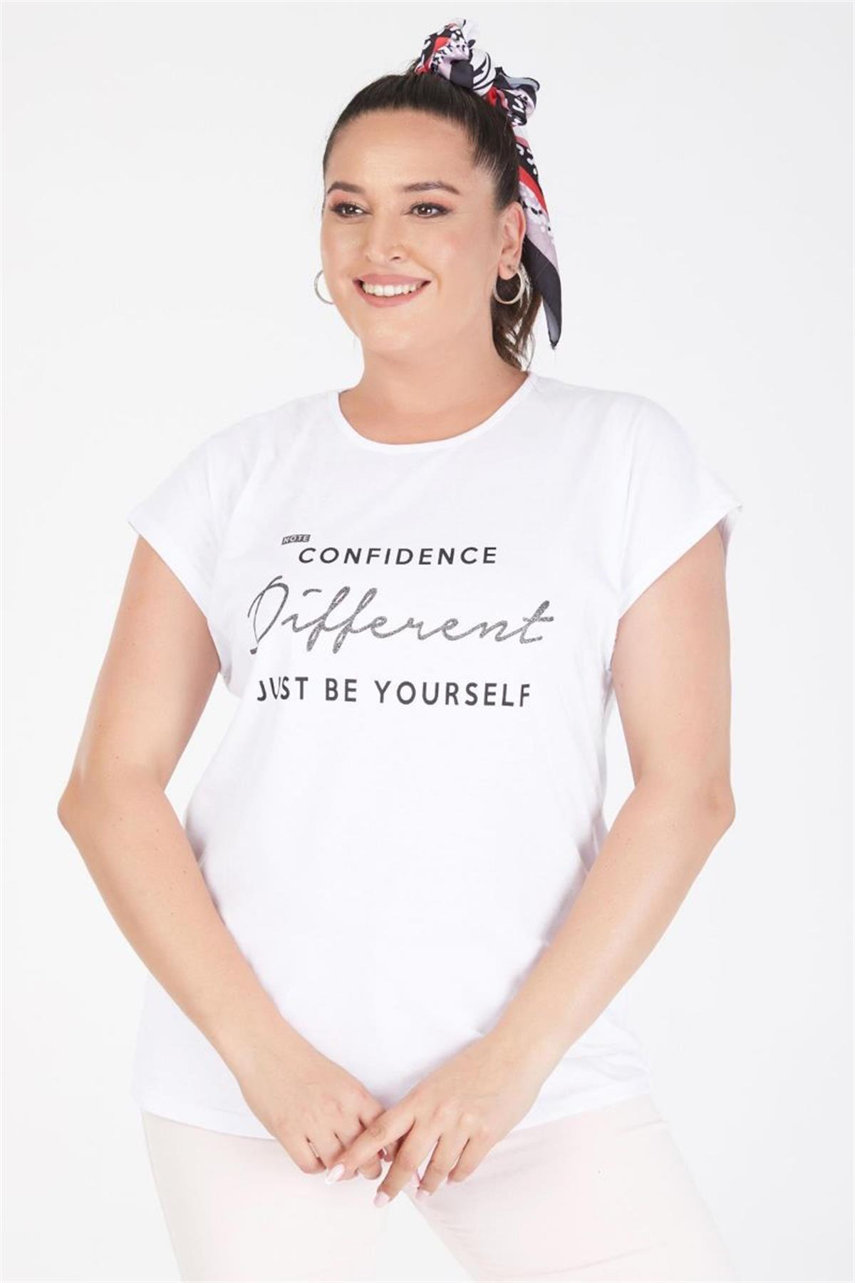 Tshirt Büyük Beden Dijital Yazı Baskılı Yarasa Kol T-Shirt Beyaz