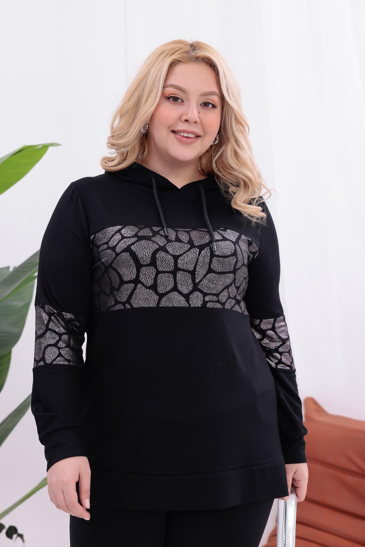 Sweatshirt Büyük Beden Gümüş Detaylı Sweatshirt