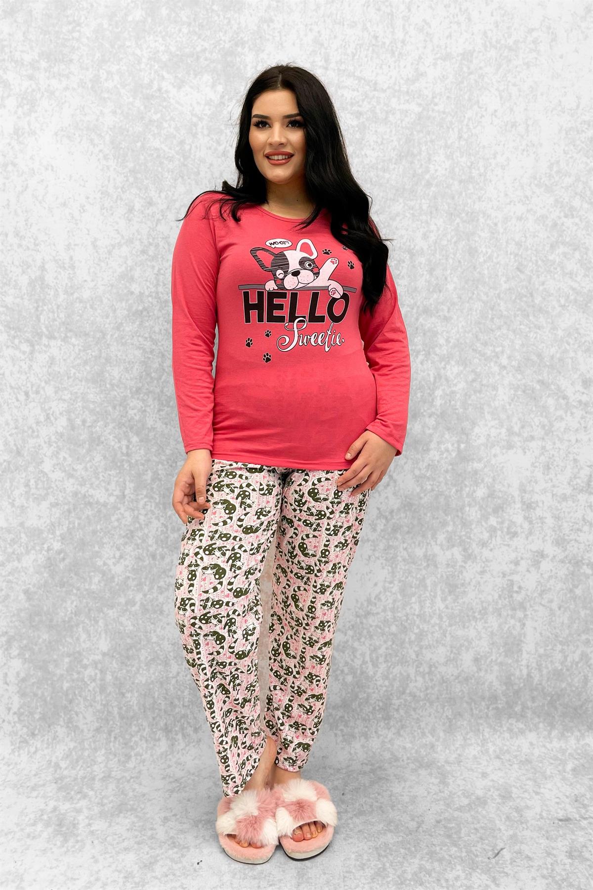 Pijama Takımı Büyük Beden Hello Baskılı Pamuklu Pijama Takımı Pembe