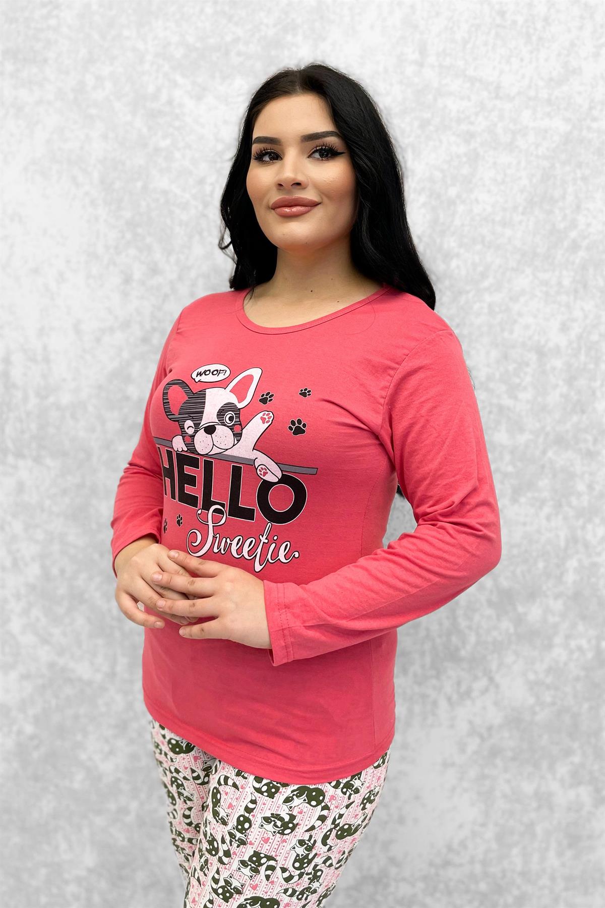 Pijama Takımı Büyük Beden Hello Baskılı Pamuklu Pijama Takımı Pembe