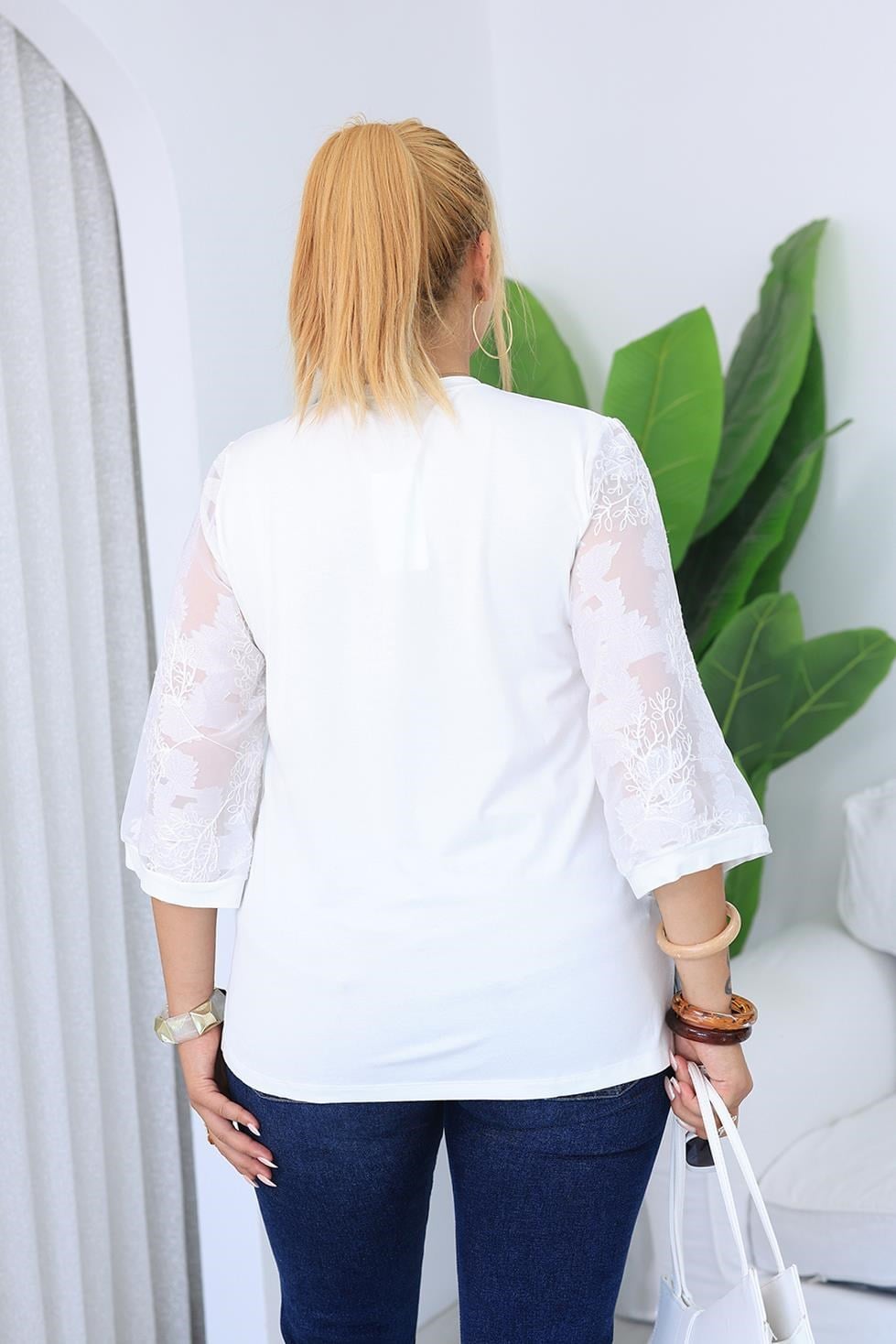 Kısa Kol Bluz Büyük Beden Kolları İşleme Detaylı Bluz