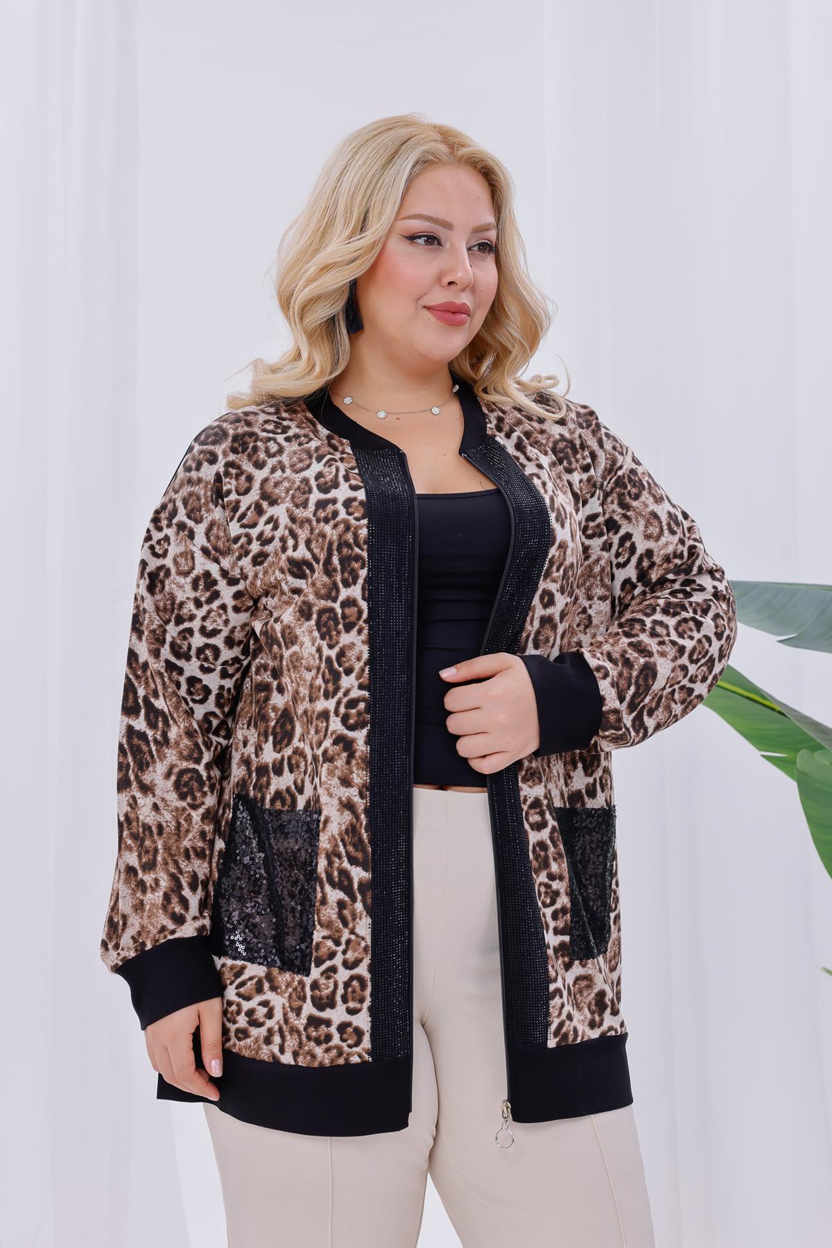 Hırka Büyük Beden Leopar Fermuarlı Hırka