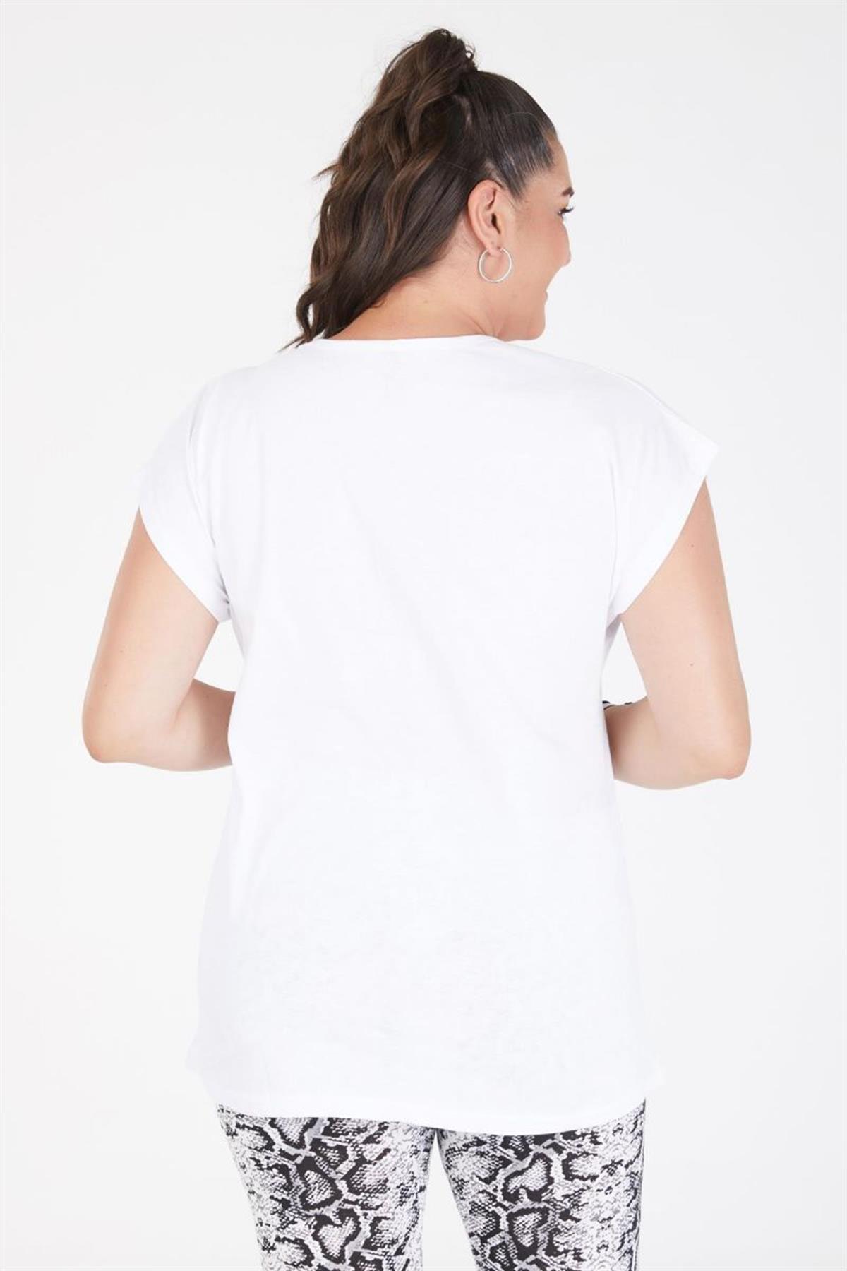 Tshirt Büyük Beden Motif Desenli Yarasa Kol T-Shirt Beyaz