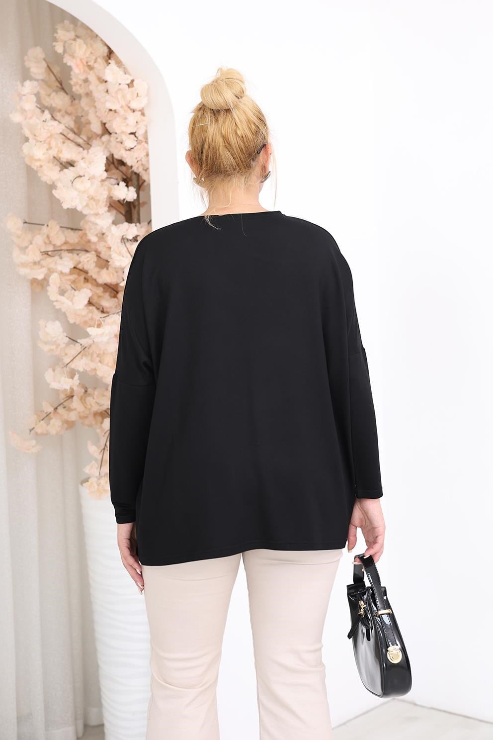 Uzun Kol Bluz Büyük Beden Nakışı Modal Kumaş Oversize Bluz