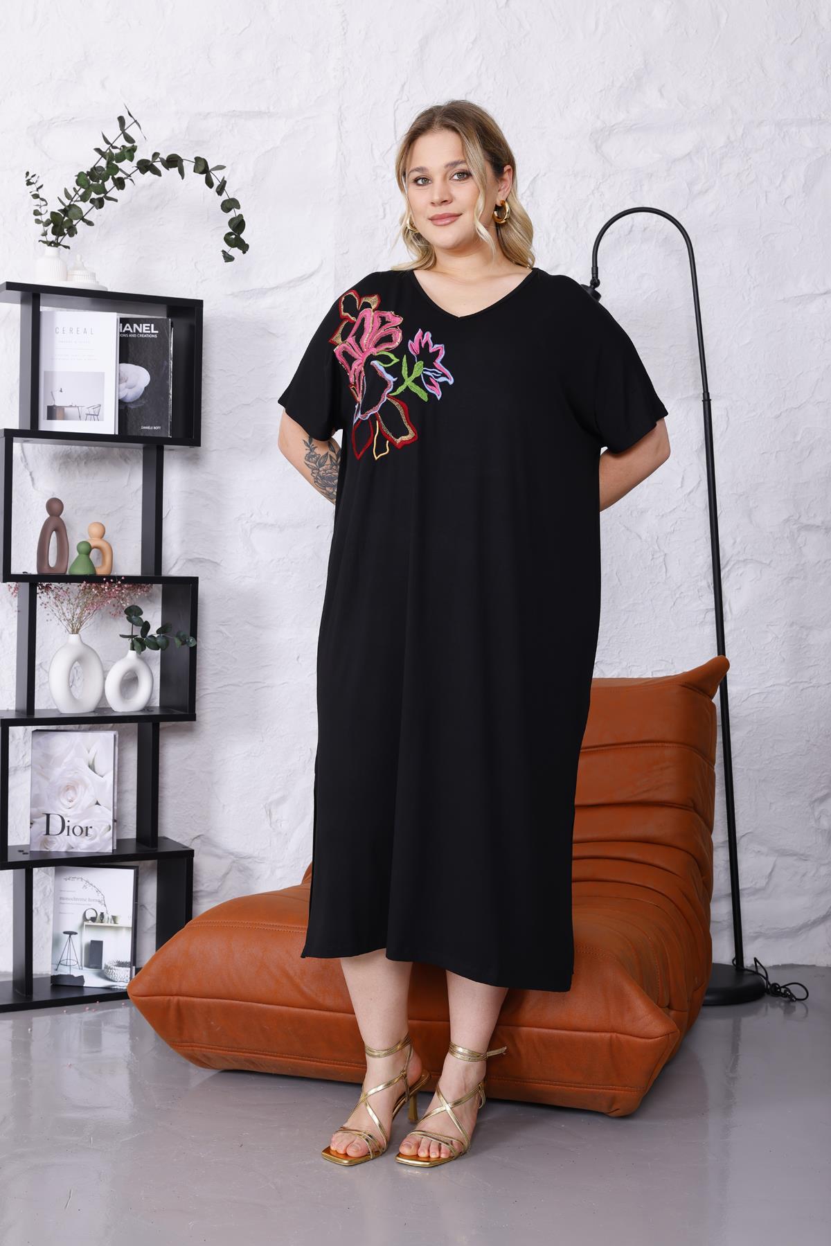 Elbise Büyük Beden Omzu Nakış Çiçek Detaylı Oversize Elbise