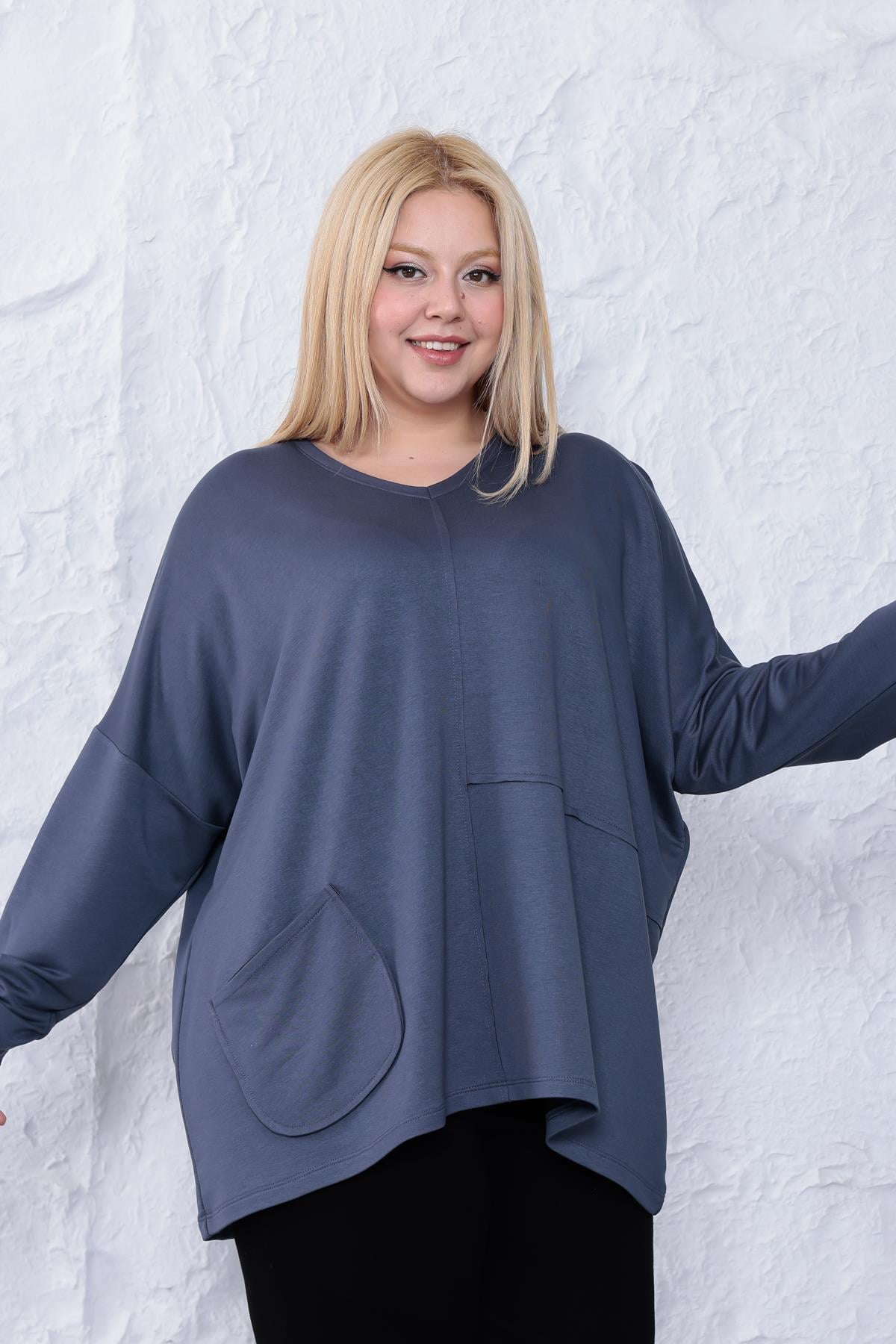 Uzun Kol Bluz Büyük Beden Oversize Cep Detaylı Modal Bluz