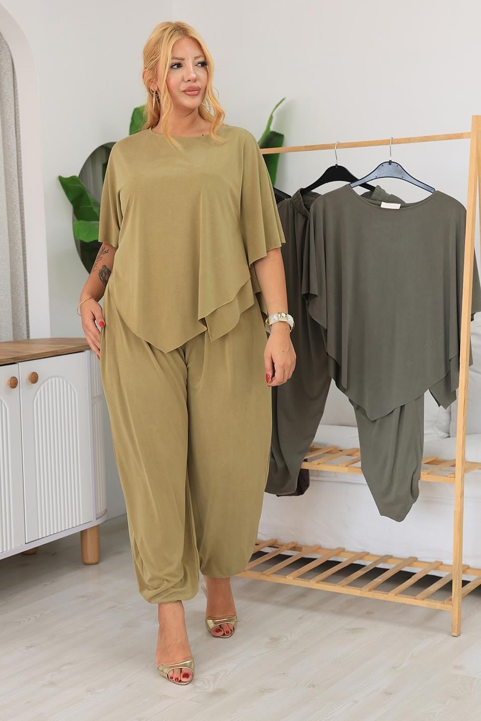 İkili Takım Büyük Beden Pelerin Bluzlu Tencel Modal Kumaş Takım