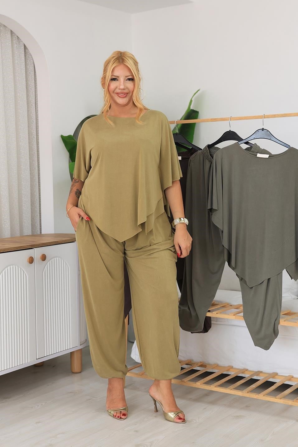 İkili Takım Büyük Beden Pelerin Bluzlu Tencel Modal Kumaş Takım