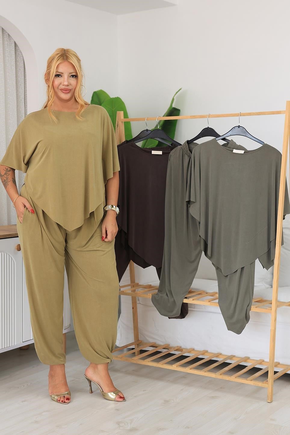 İkili Takım Büyük Beden Pelerin Bluzlu Tencel Modal Kumaş Takım