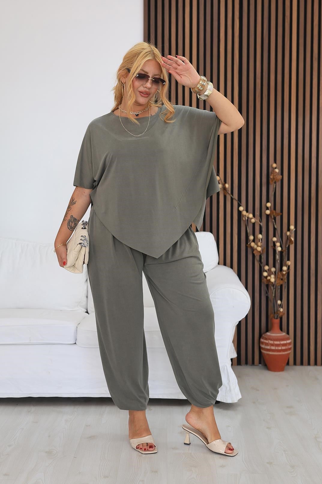 İkili Takım Büyük Beden Pelerin Bluzlu Tencel Modal Kumaş Takım