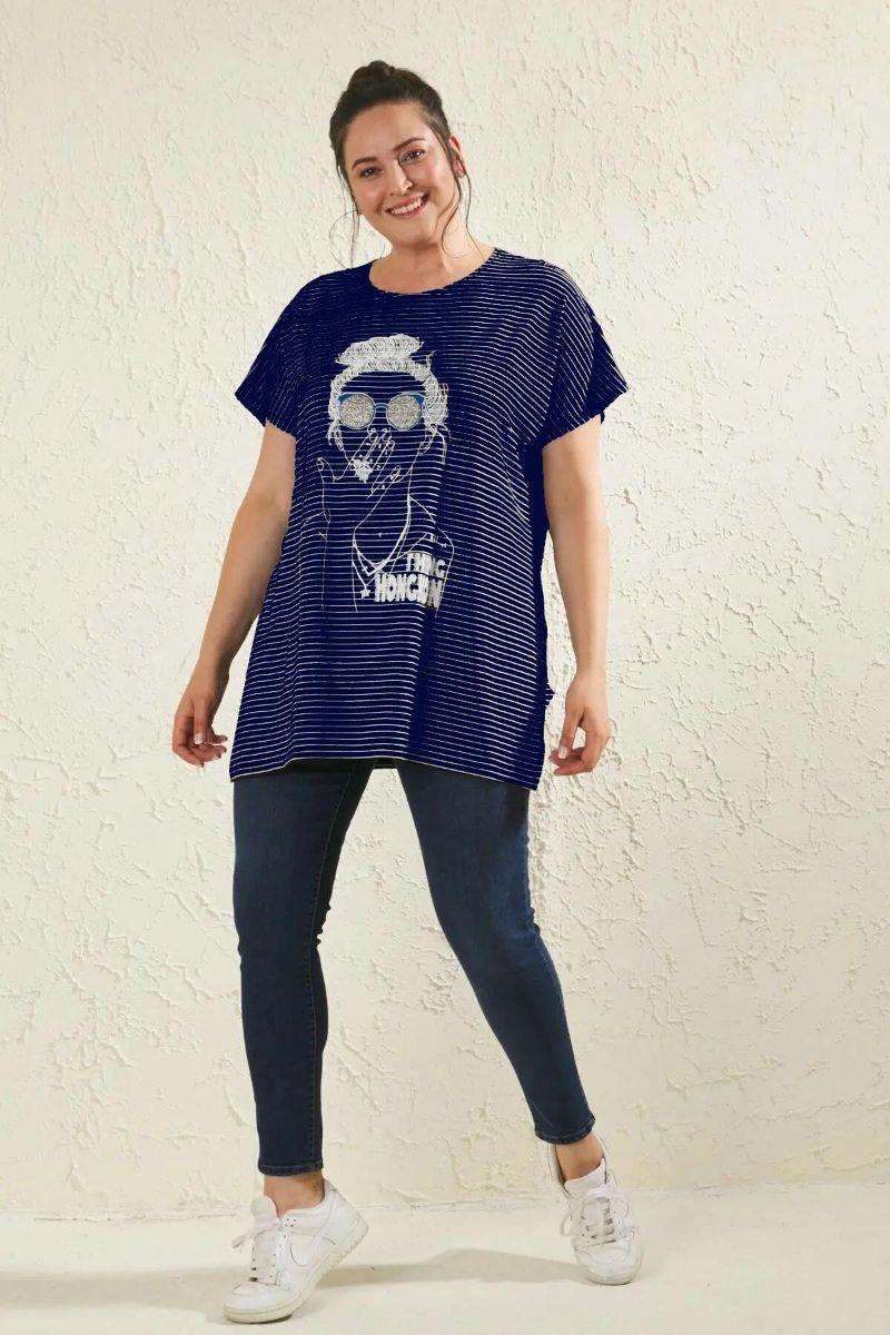 Tshirt Büyük Beden Salaş Kız Figürlü T-Shirt Lacivert Çizgili