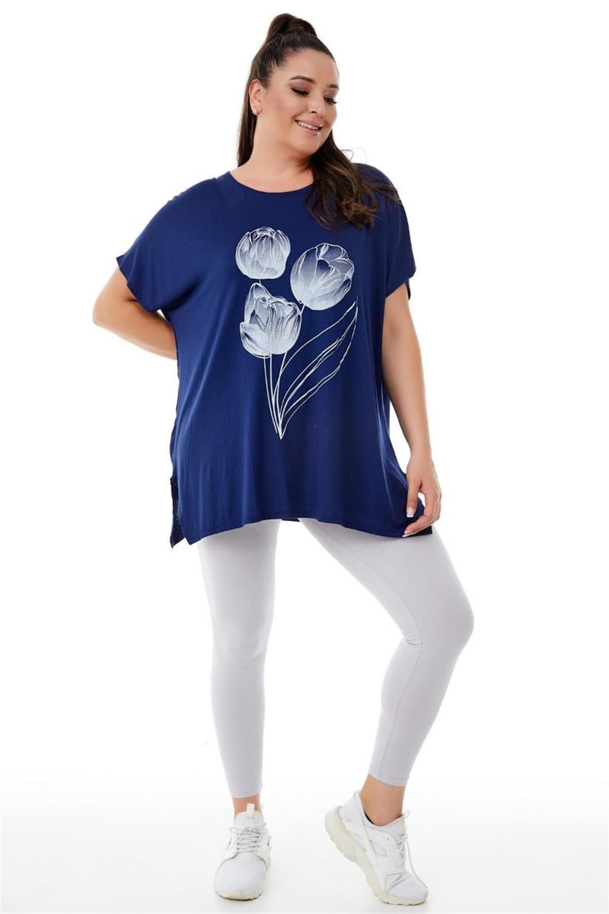Tshirt Büyük Beden Salaş Lale Baskılı T-Shirt Lacivert