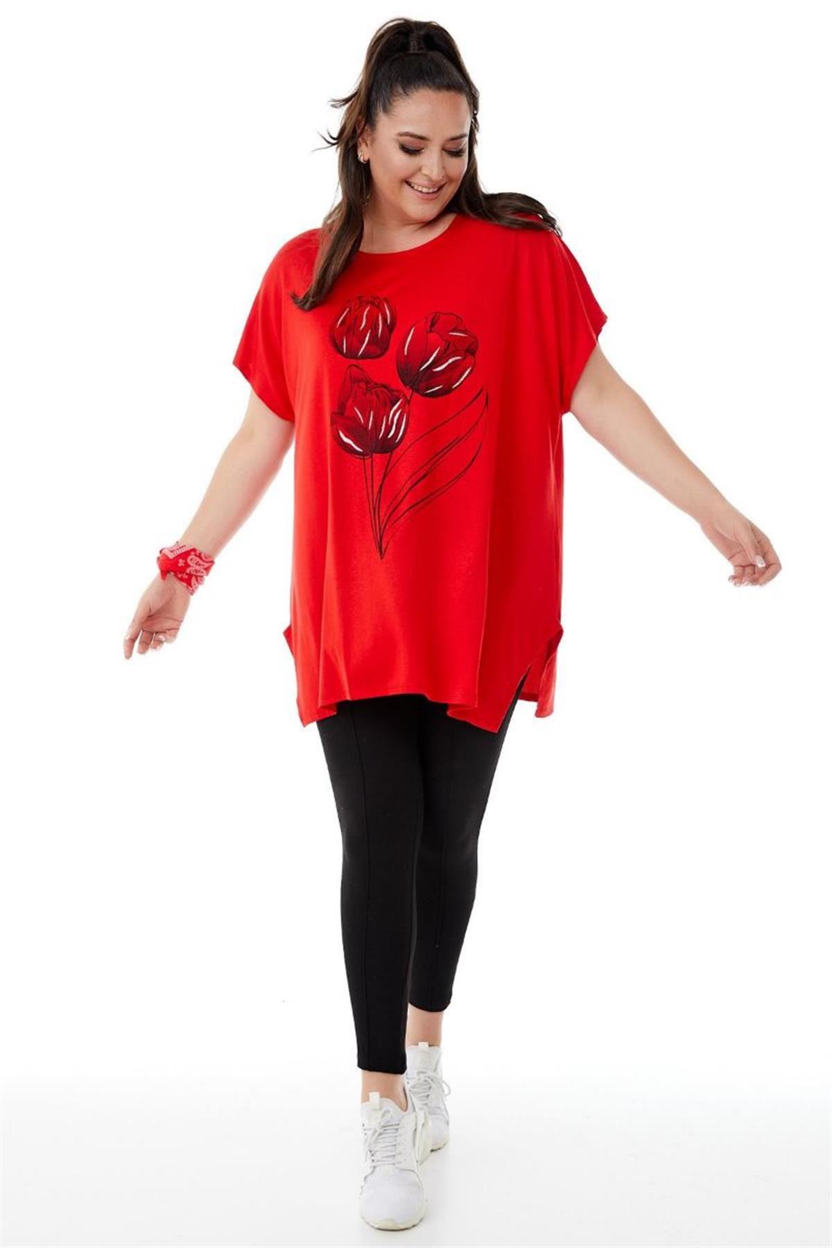 Tshirt Büyük Beden Salaş Lale Baskılı T-Shirt Kırmızı