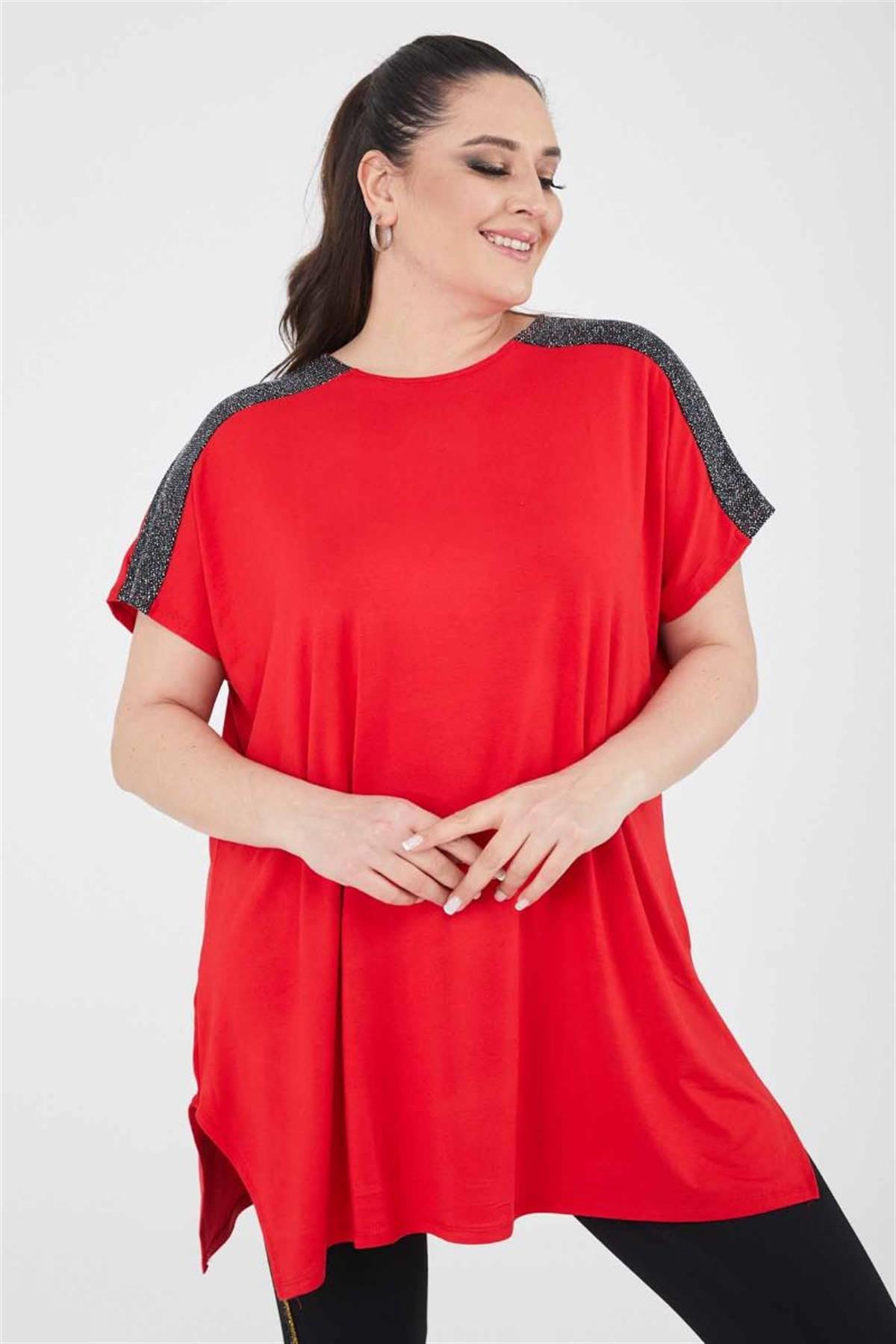 Tshirt Büyük Beden Salaş Omuzları Simli Yırtmaçlı T-Shirt Kırmızı