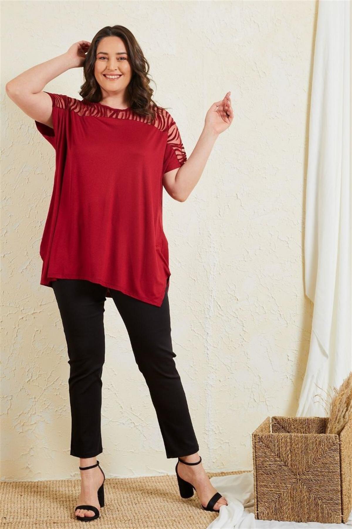Tshirt Büyük Beden Salaş Önü Tül Detaylı T-Shirt Bordo