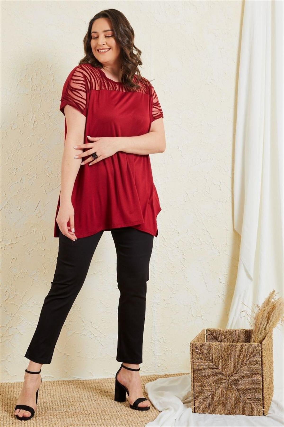 Tshirt Büyük Beden Salaş Önü Tül Detaylı T-Shirt Bordo