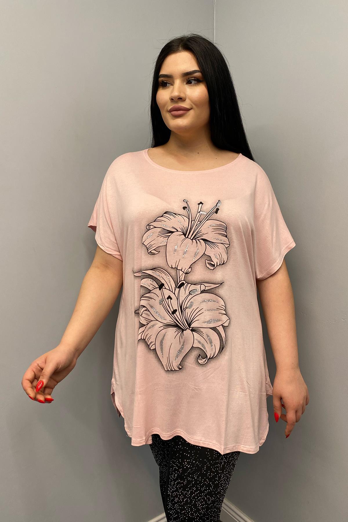 Tshirt Büyük Beden Salaş Zambak Çiçek Baskılı T-Shirt Pudra