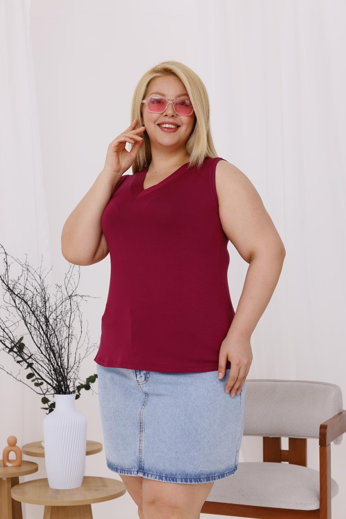 Tshirt Büyük Beden V Yaka Bambu Kumaş Atlet