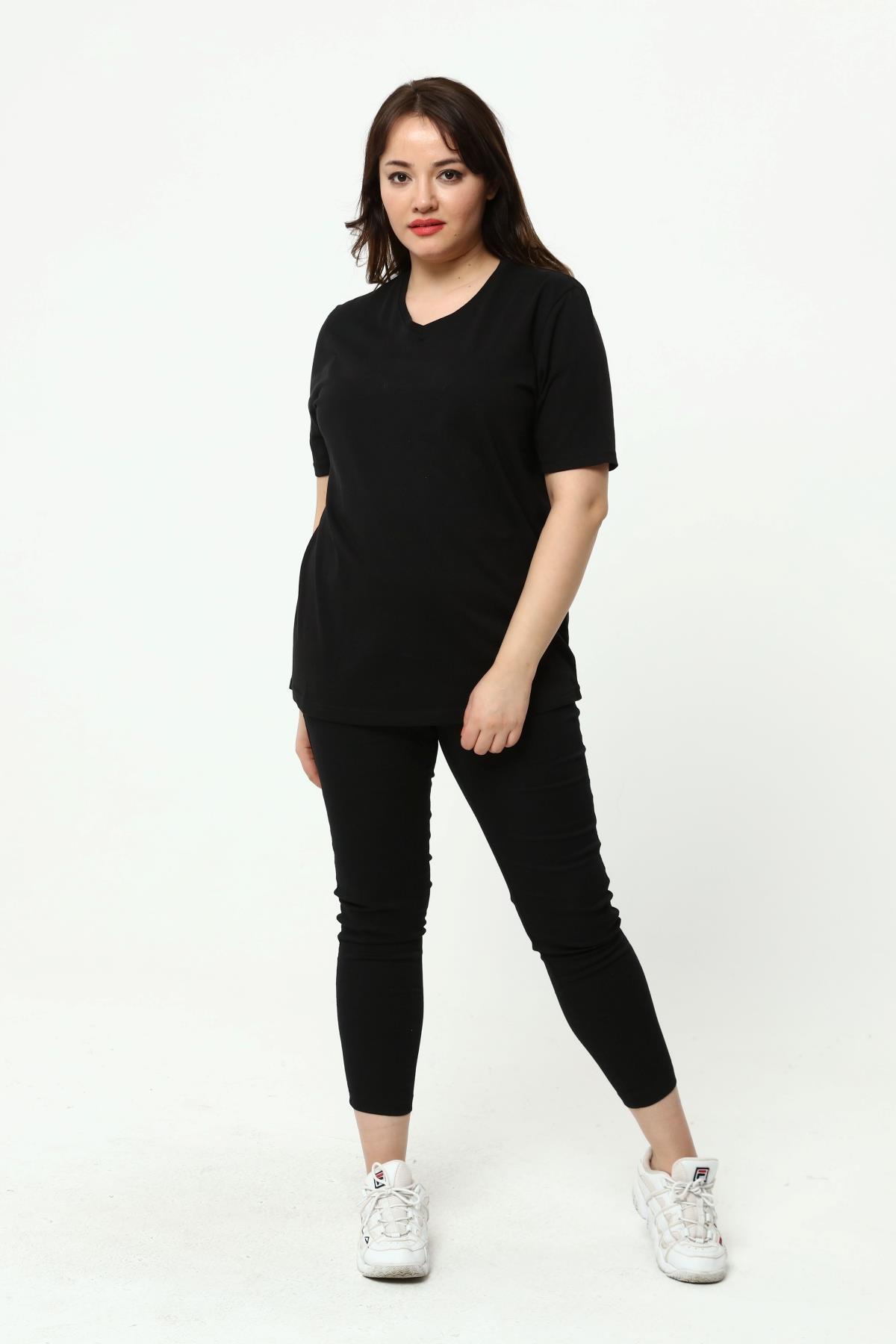 Tshirt Büyük Beden V Yaka Basic T-Shirt Siyah