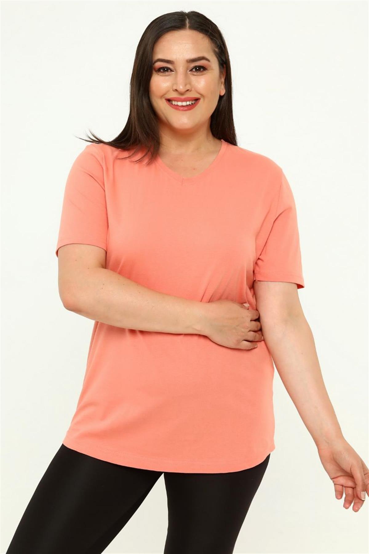 Tshirt Büyük Beden V Yaka Basic T-Shirt Yavruağzı