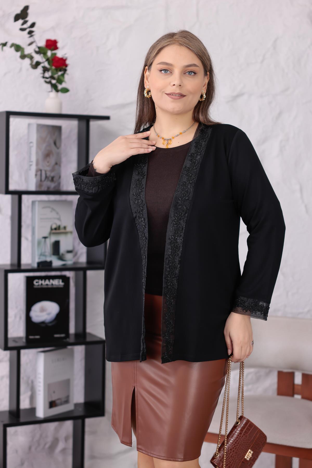 Hırka Büyük Beden Yakası Kolları Dantel Taşlı Şık Hırka