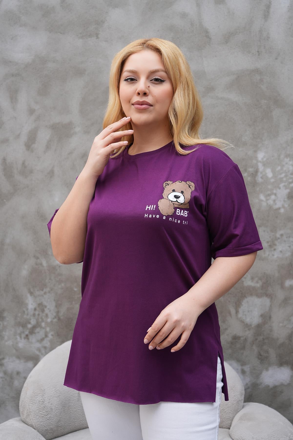 Kısa Kol Bluz Büyük Beden Yanları Yırtmaçlı Duble Kol Tshirt