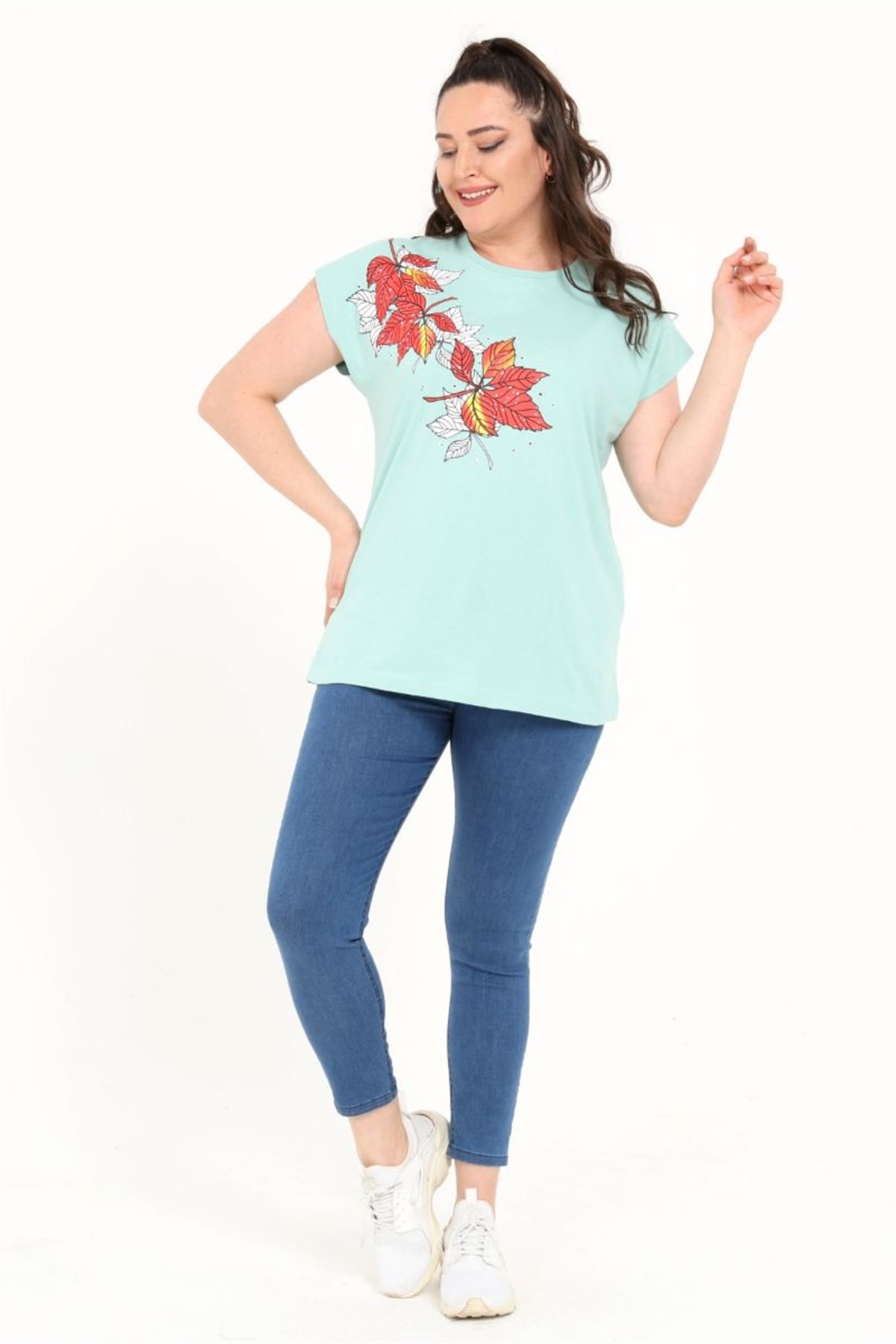 Tshirt Büyük Beden Yaprak Baskılı Yarasa Kol T-Shirt Mint Yeşili