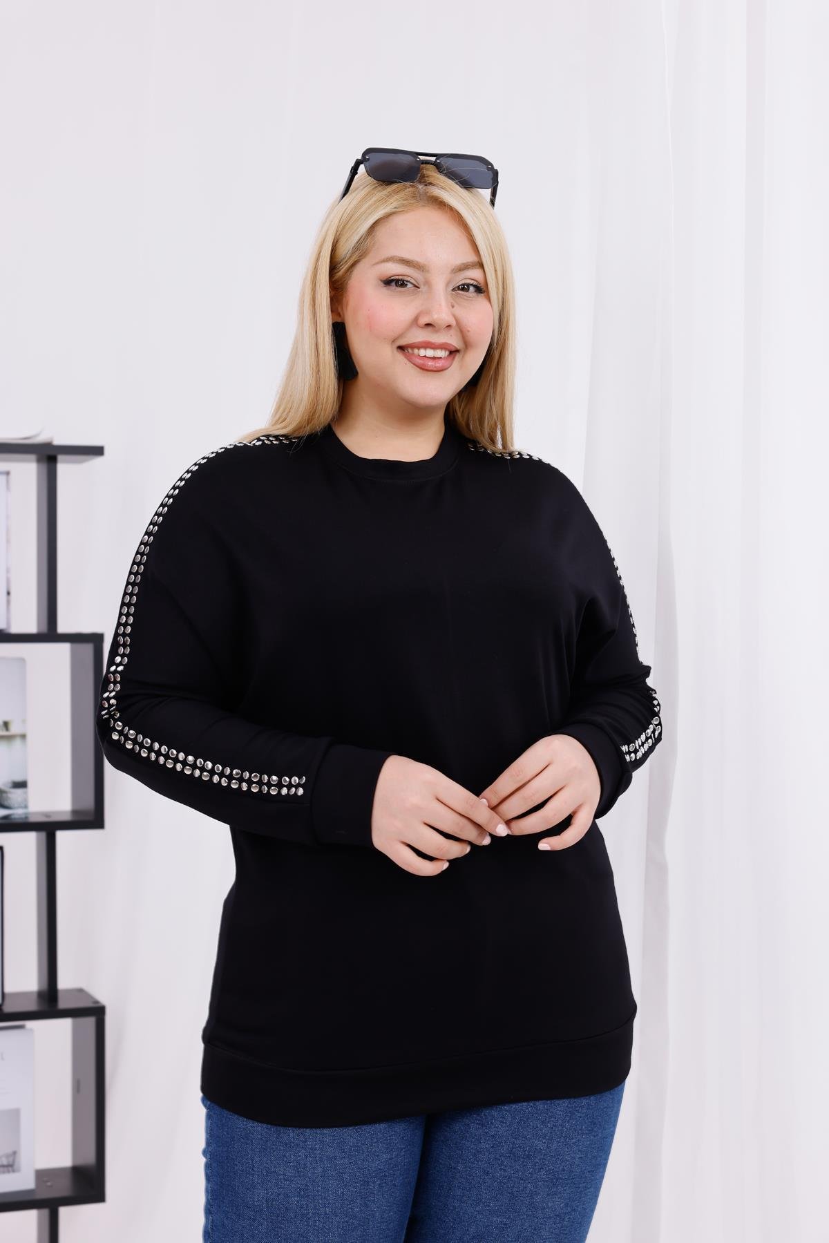 Uzun Kol Bluz Büyük Beden Zımba Detaylı Modal Kumaş Sweatshirt