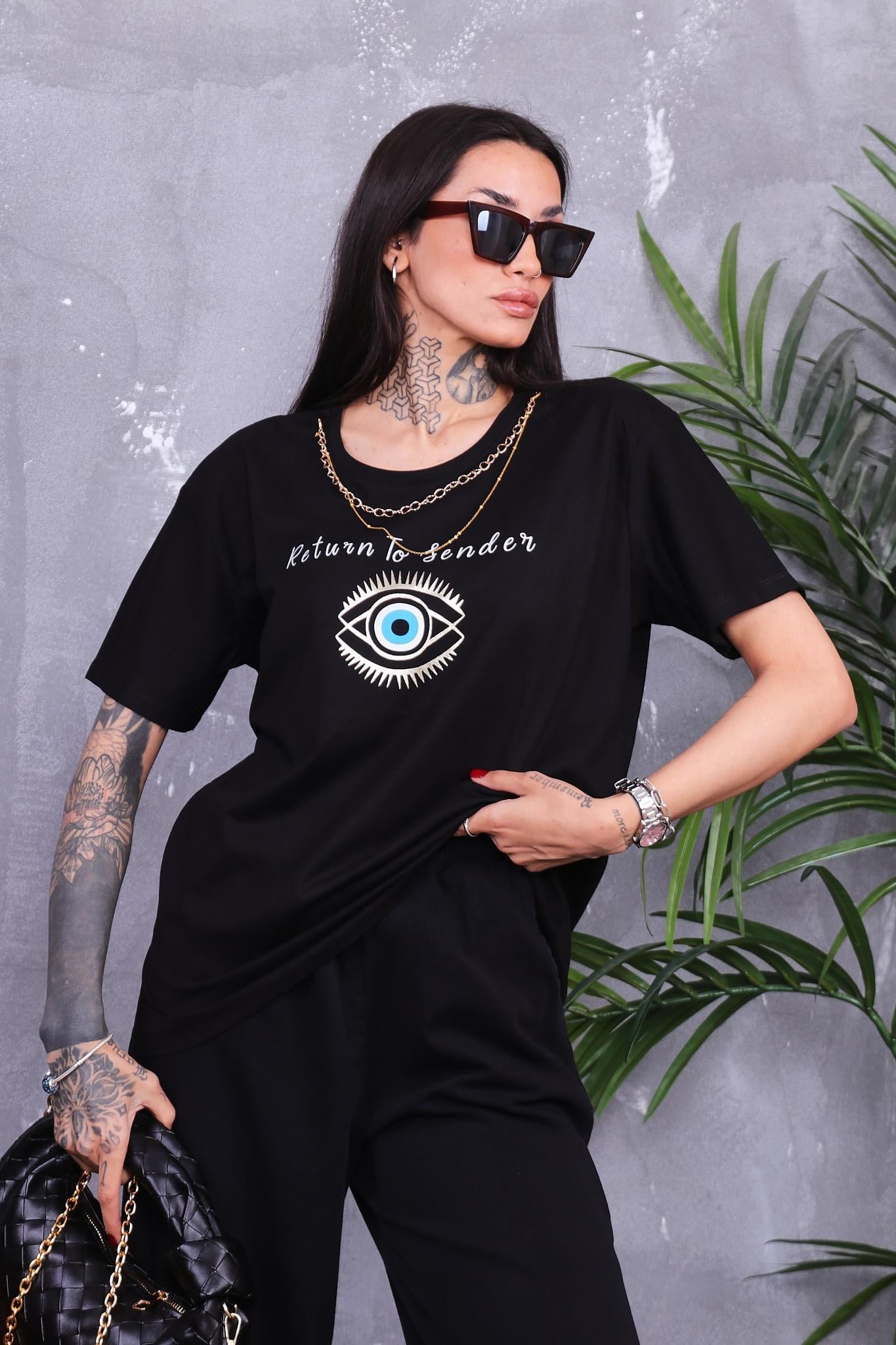 Tshirt Çıkarılabilen Kolye Detaylı Pamuklu Tshirt