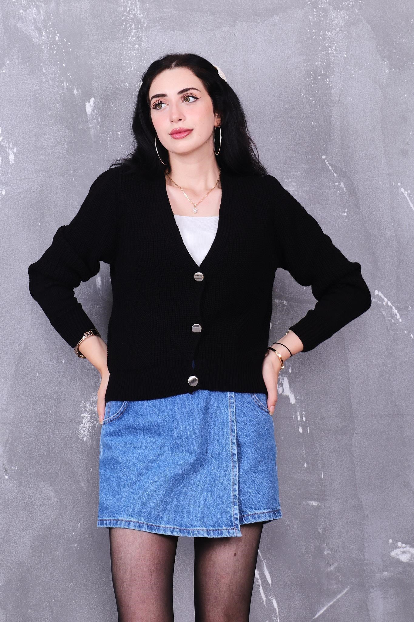 Hırka Gümüş Düğmeli Triko Hırka