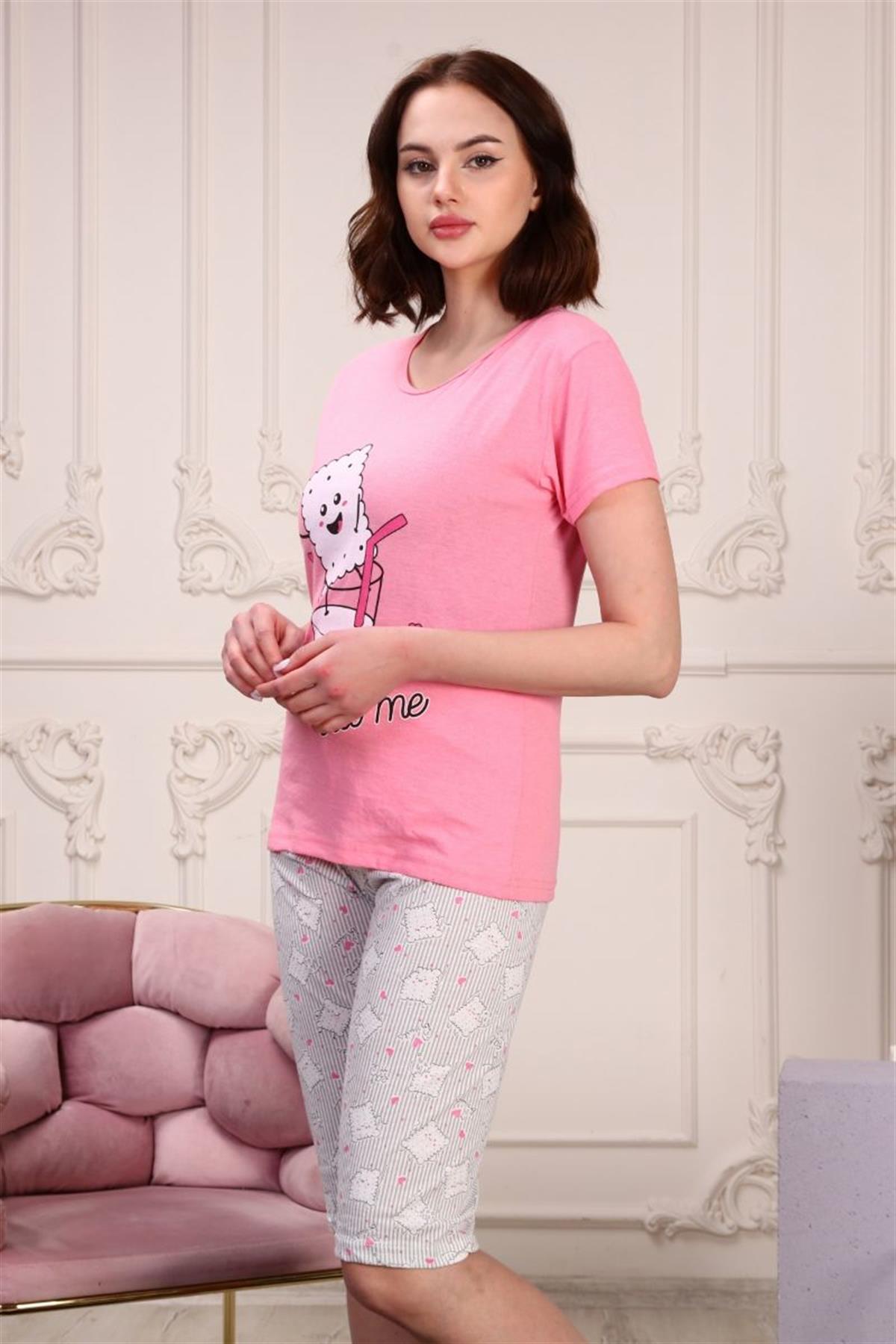 Pijama Takımı Kadın Baskılı Kapri Şortlu Pijama Takımı Pembe